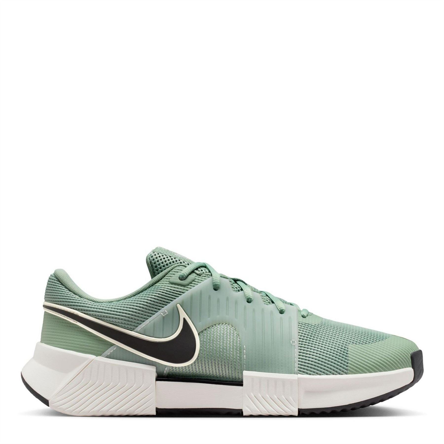 Nike Challenge 1 Low Top Lace-Up Sneakers