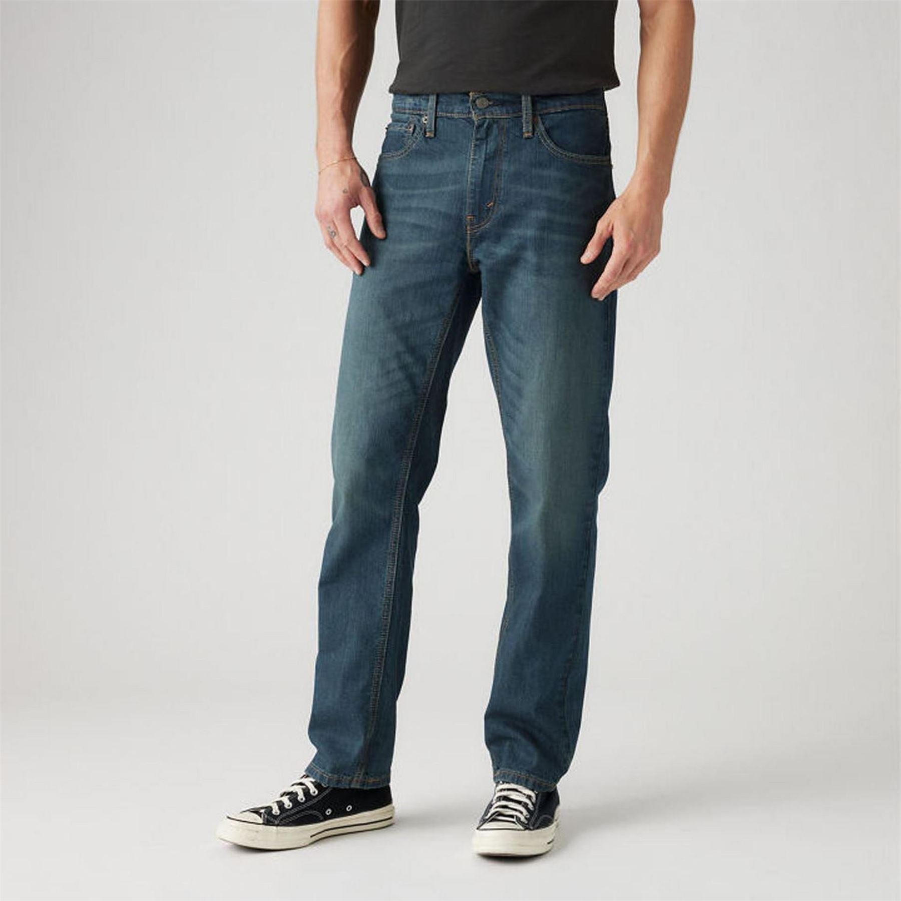 Levis Athletic Taper Jeans