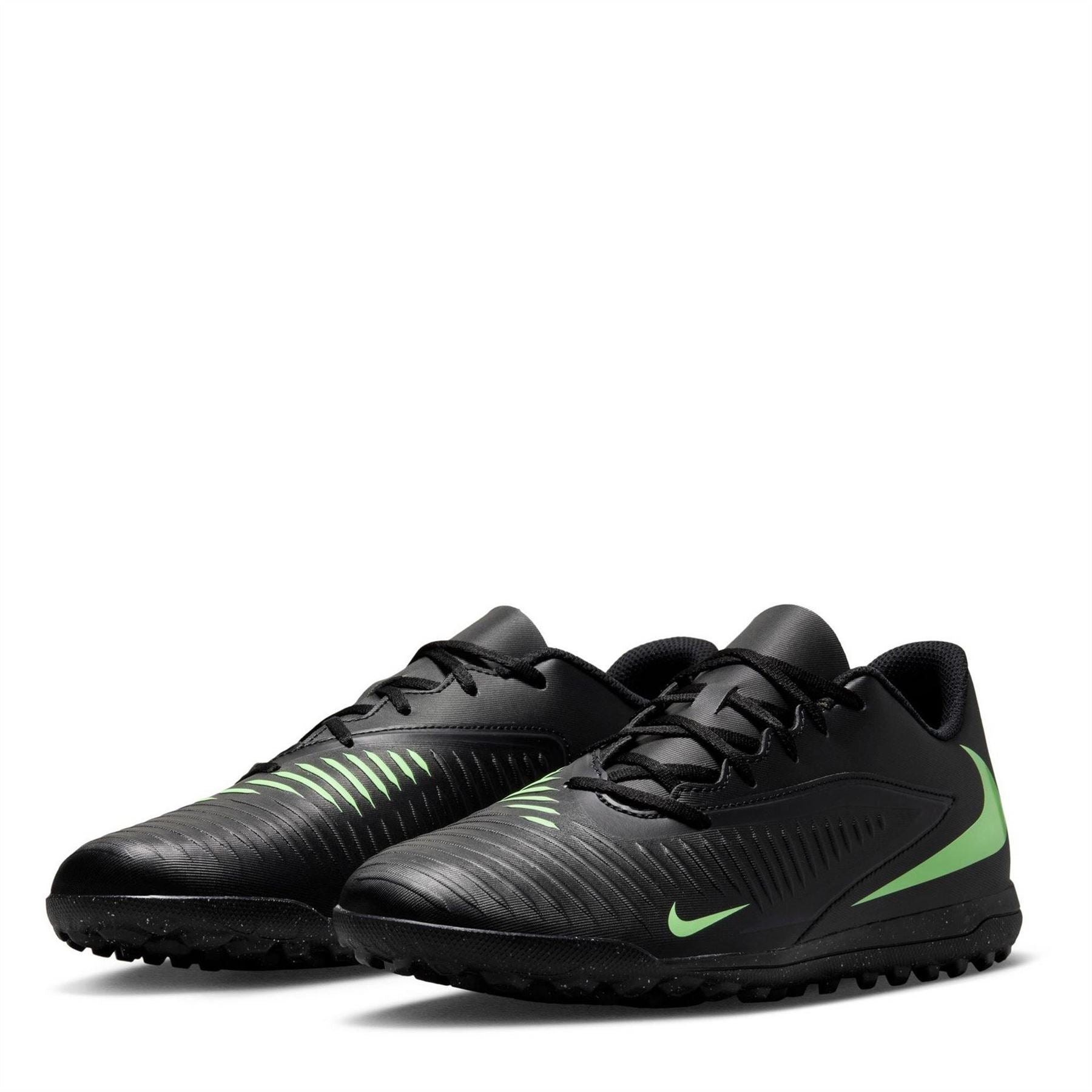 Nike Phantom 6 Low Club Adults Astro Turf Football Boots