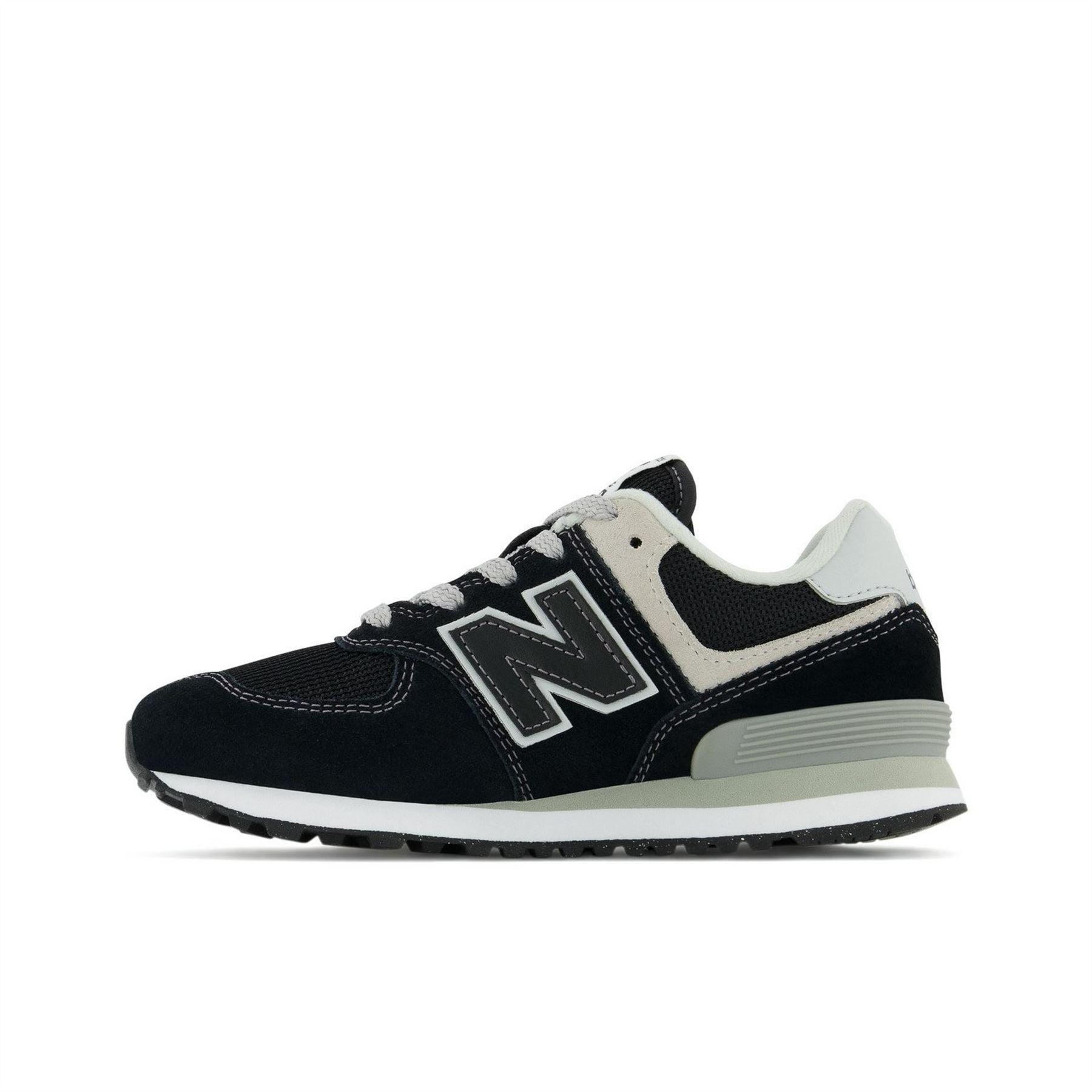New Balance Medium 105 Low Top Sneakers