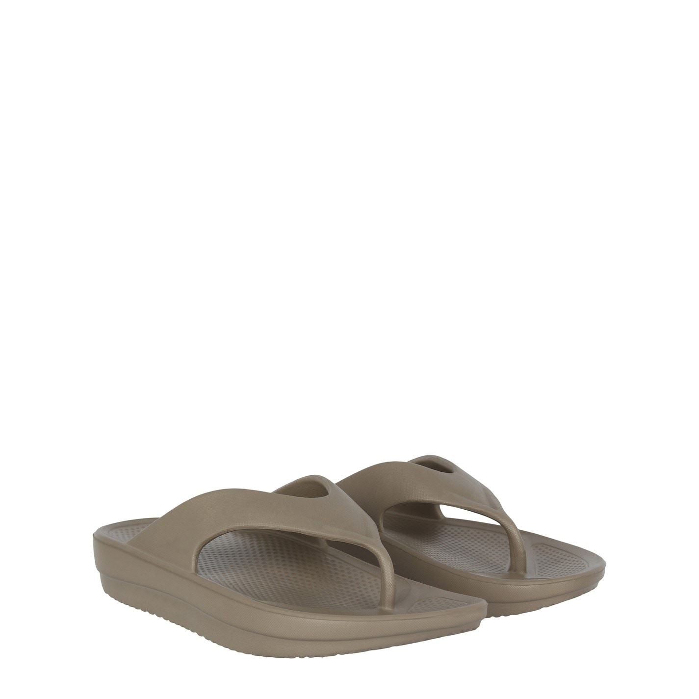 Hot Tuna Tuna Flip Flop Ld53