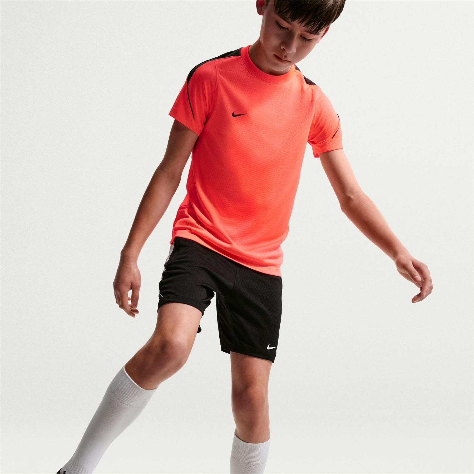 Nike Strike Dri Fit Short Sleeve Global Football Top Juniors