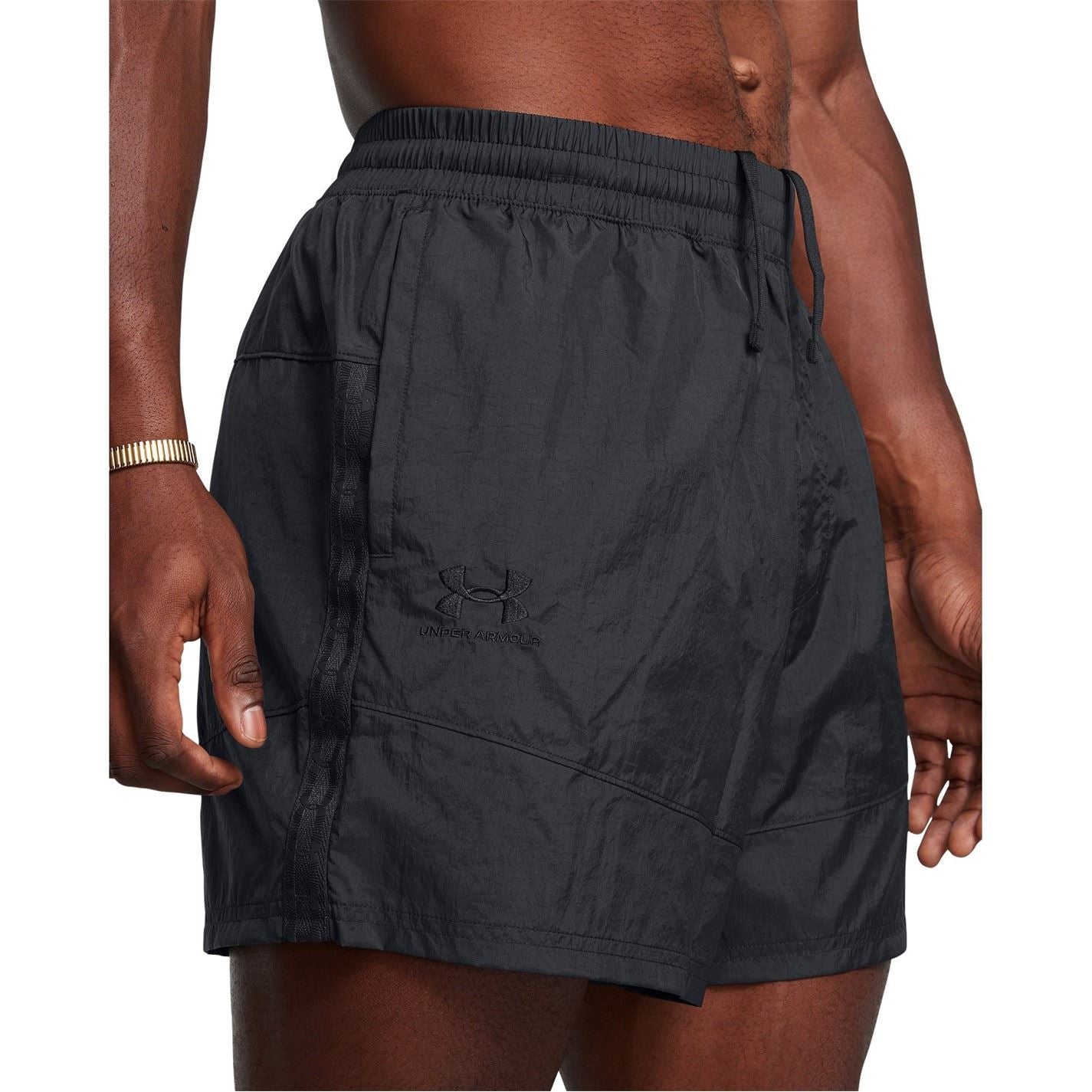 Under Armour Terrace Soccer Bermuda Shorts with Elasticated Waistband