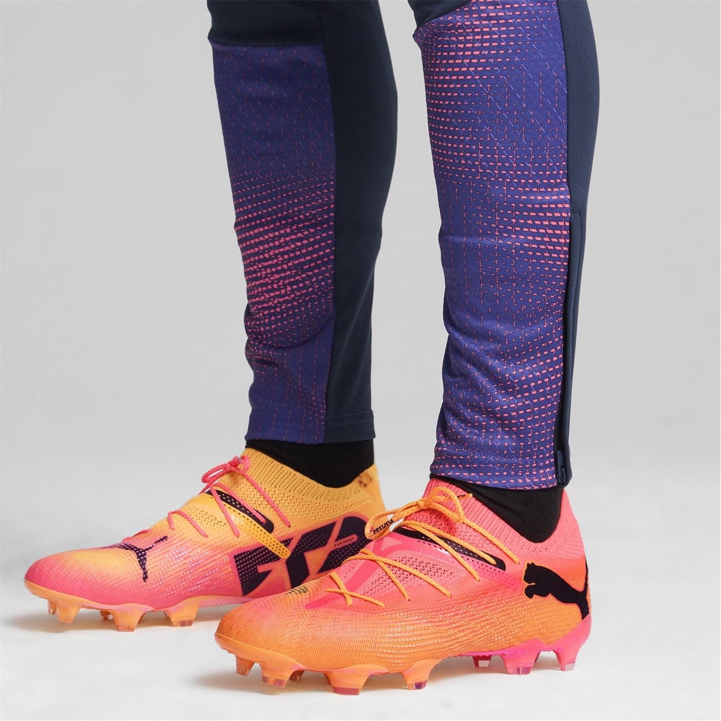 Puma Mens Future 7 Ultimate Tricks Firm Ground Football Boots