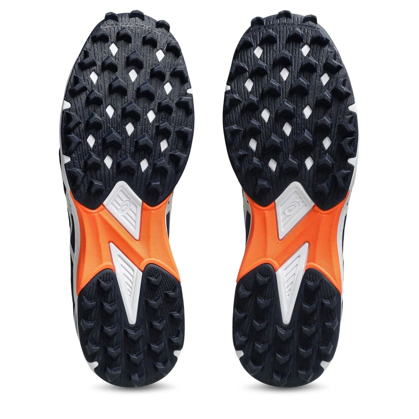 Asics Ultimate FF 2 Low Top Lace-Up Sneakers