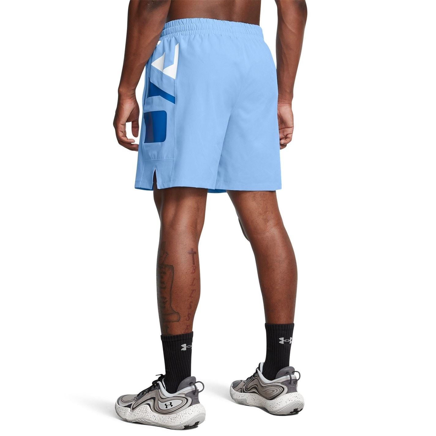 Under Armour Mens Armour Ua Baseline Woven Short Basketball