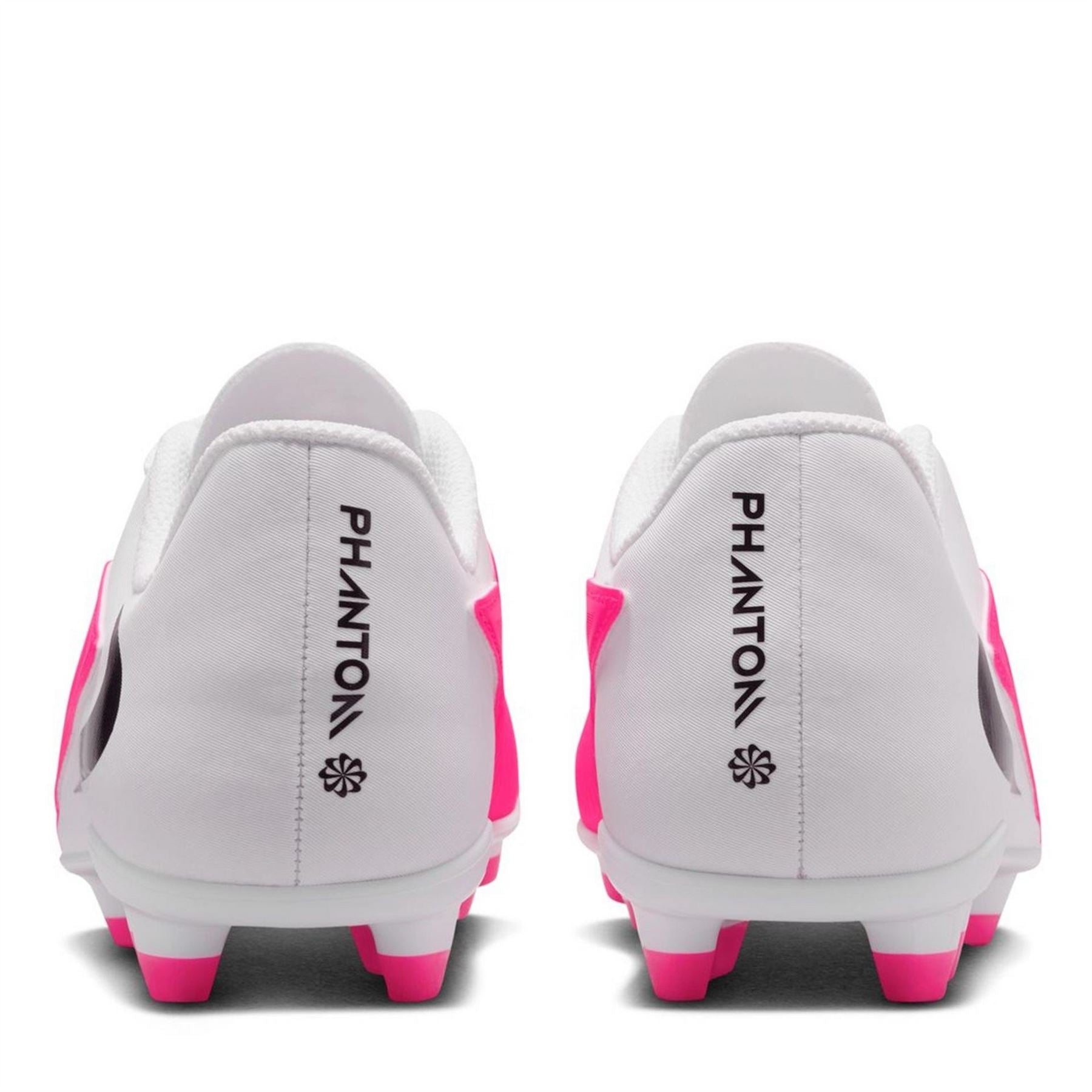 Nike Phantom 6 Club Juniors Multi Ground Football Boots