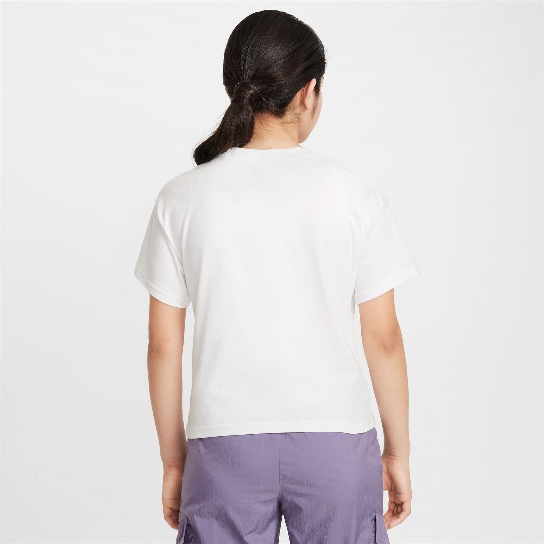 Nike Sportswear Big Kids (girls) T-Shirt