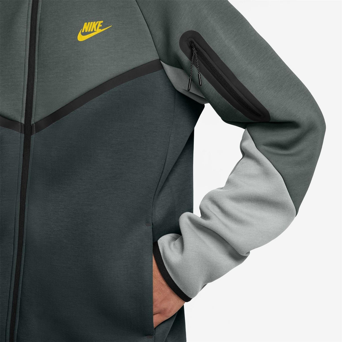 Nike Mens Tech Fleece Hoodie