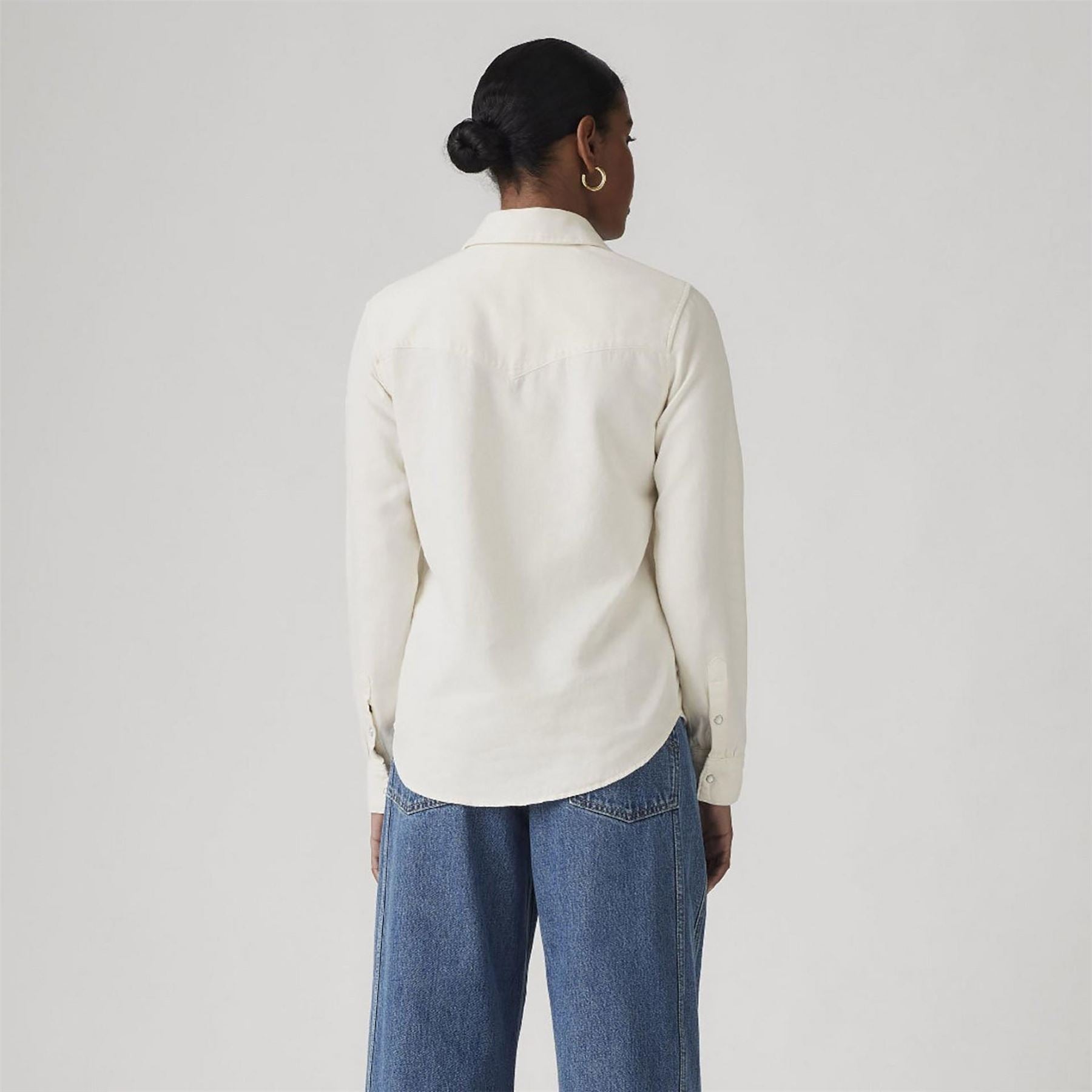 Levis Iconic Western Ecru Crew 4