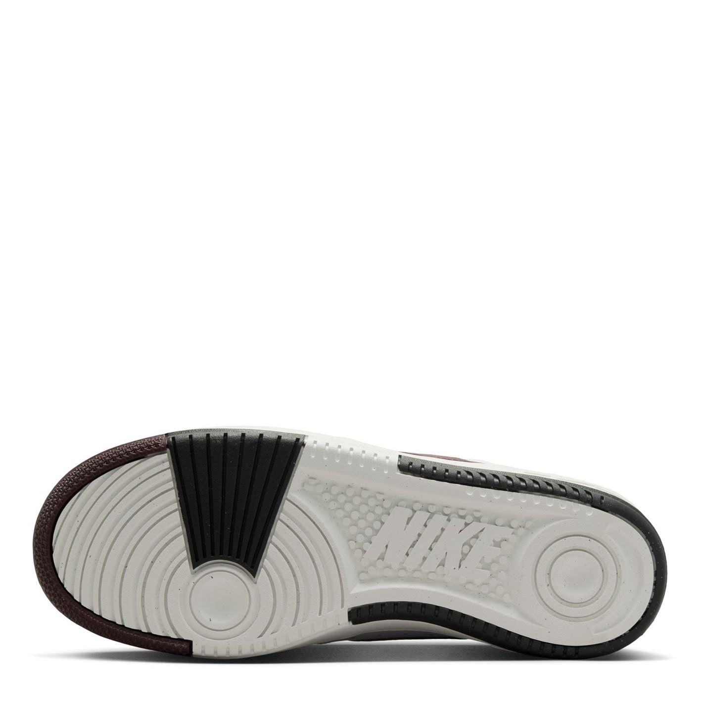 Nike Womens Gamma Force