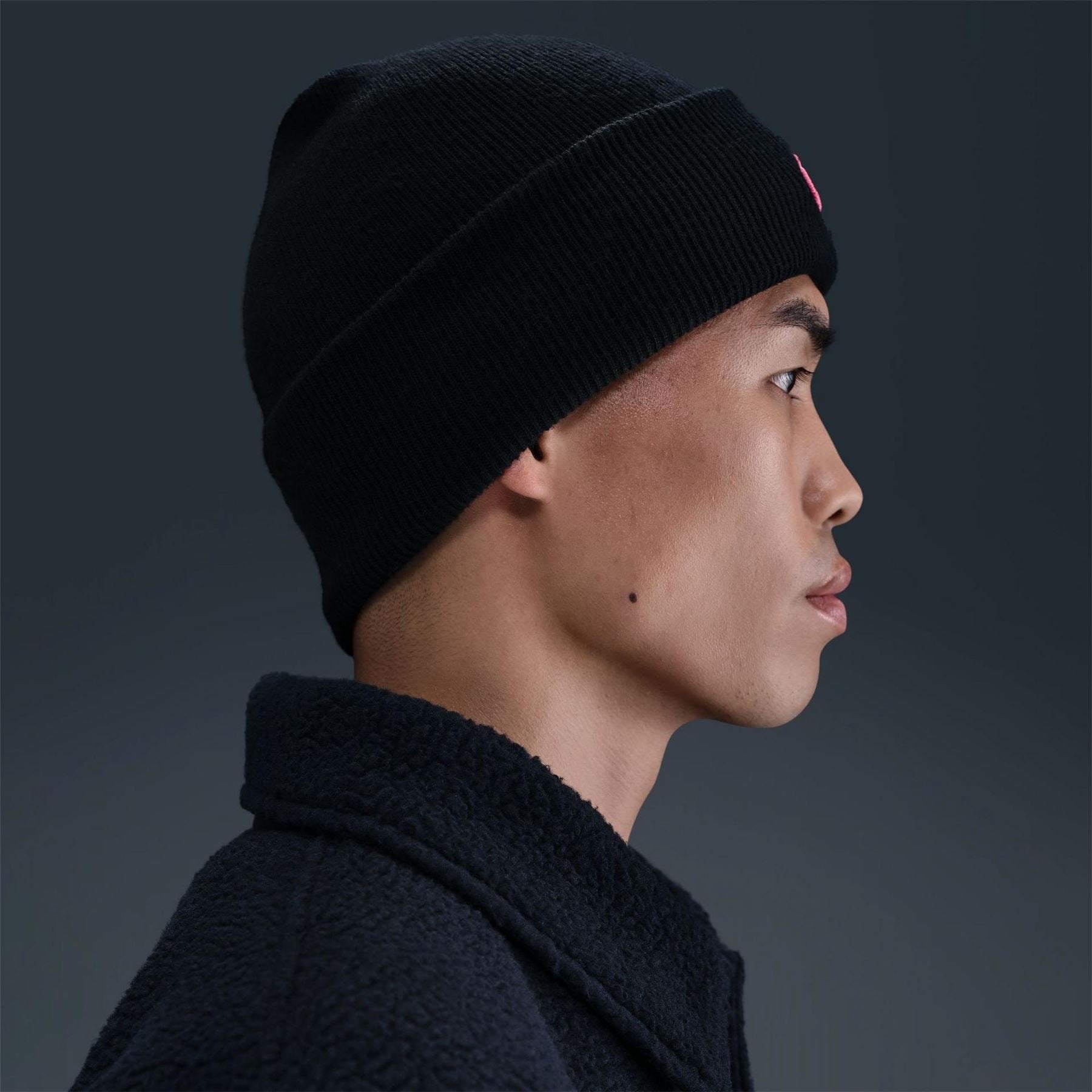 Nike Nsw Peak Wordmark Logo Adjustable Cuff Beanie