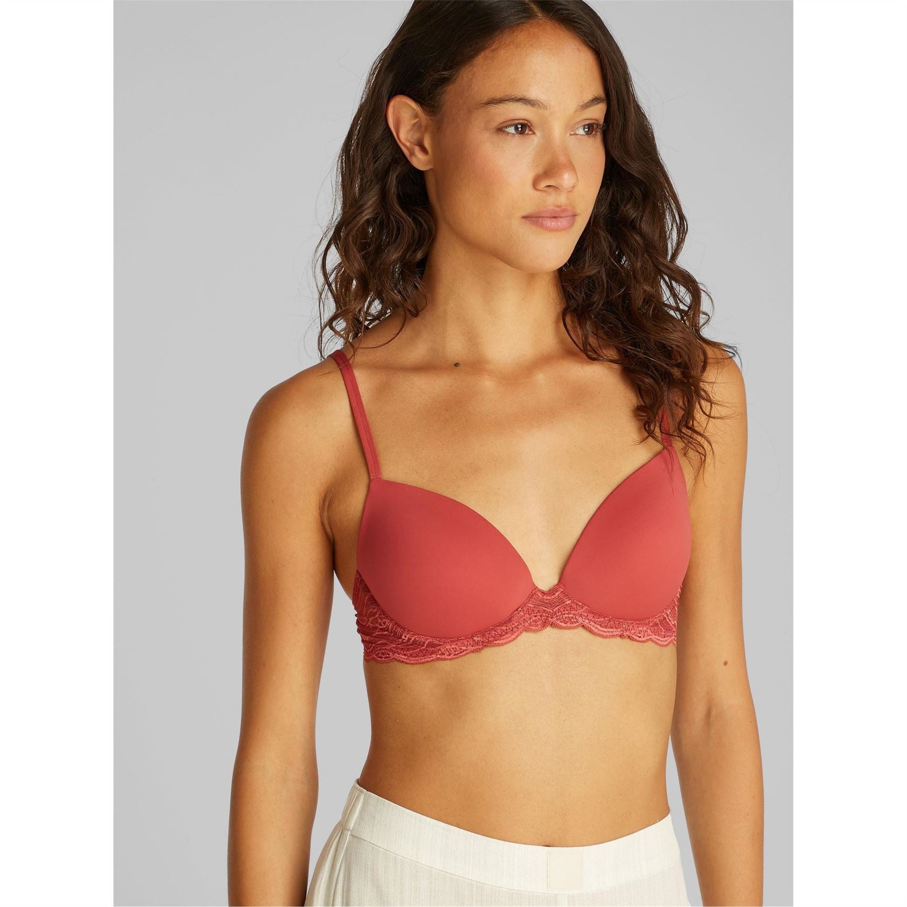 Calvin Klein Demi