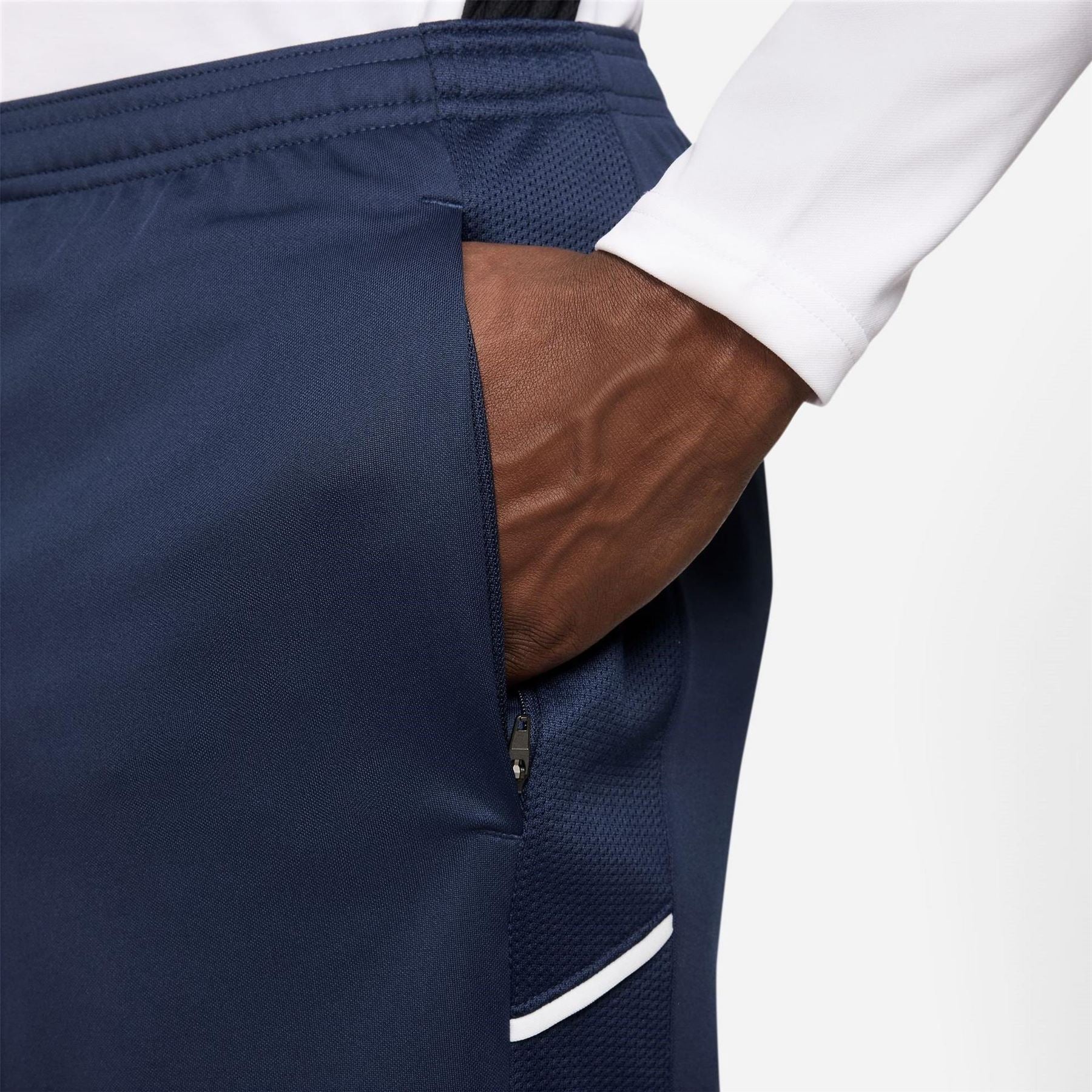 Nike Mens Dri Fit Academy Football Shorts