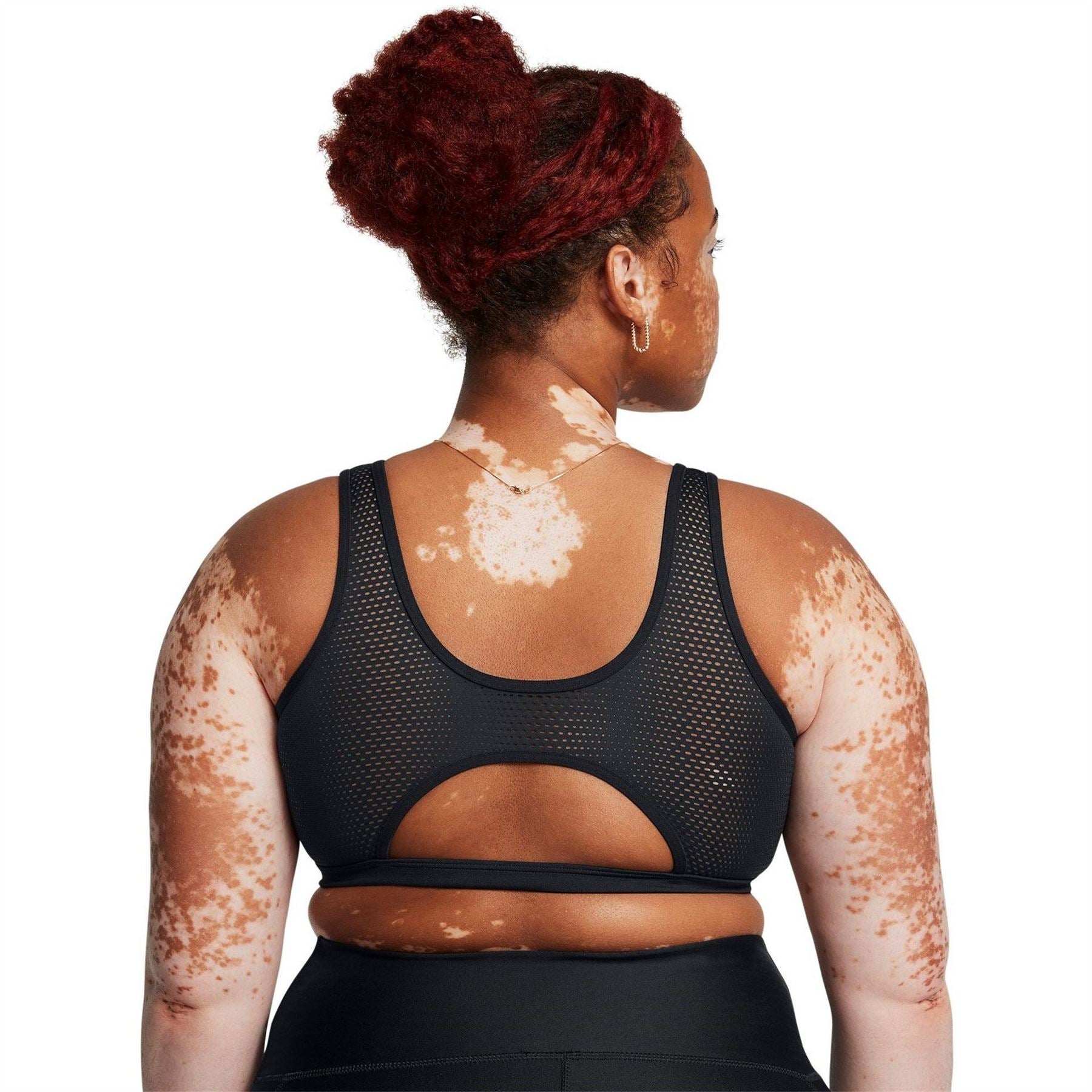 Under Armour Infinity Scoop Neck Spaghetti Strap Sports Bra