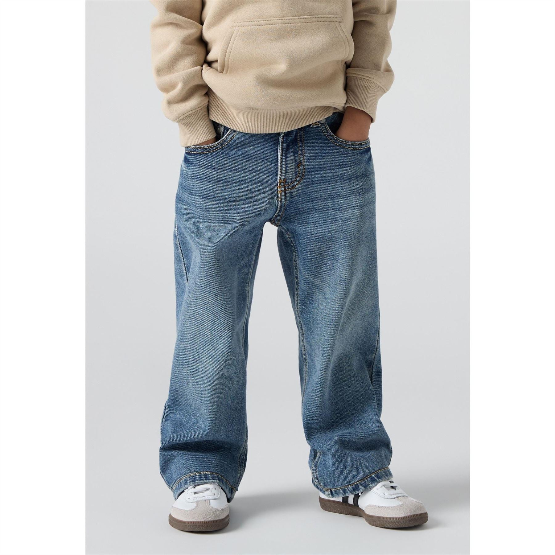 Levis Five Pocket Relaxed Fit Jeans