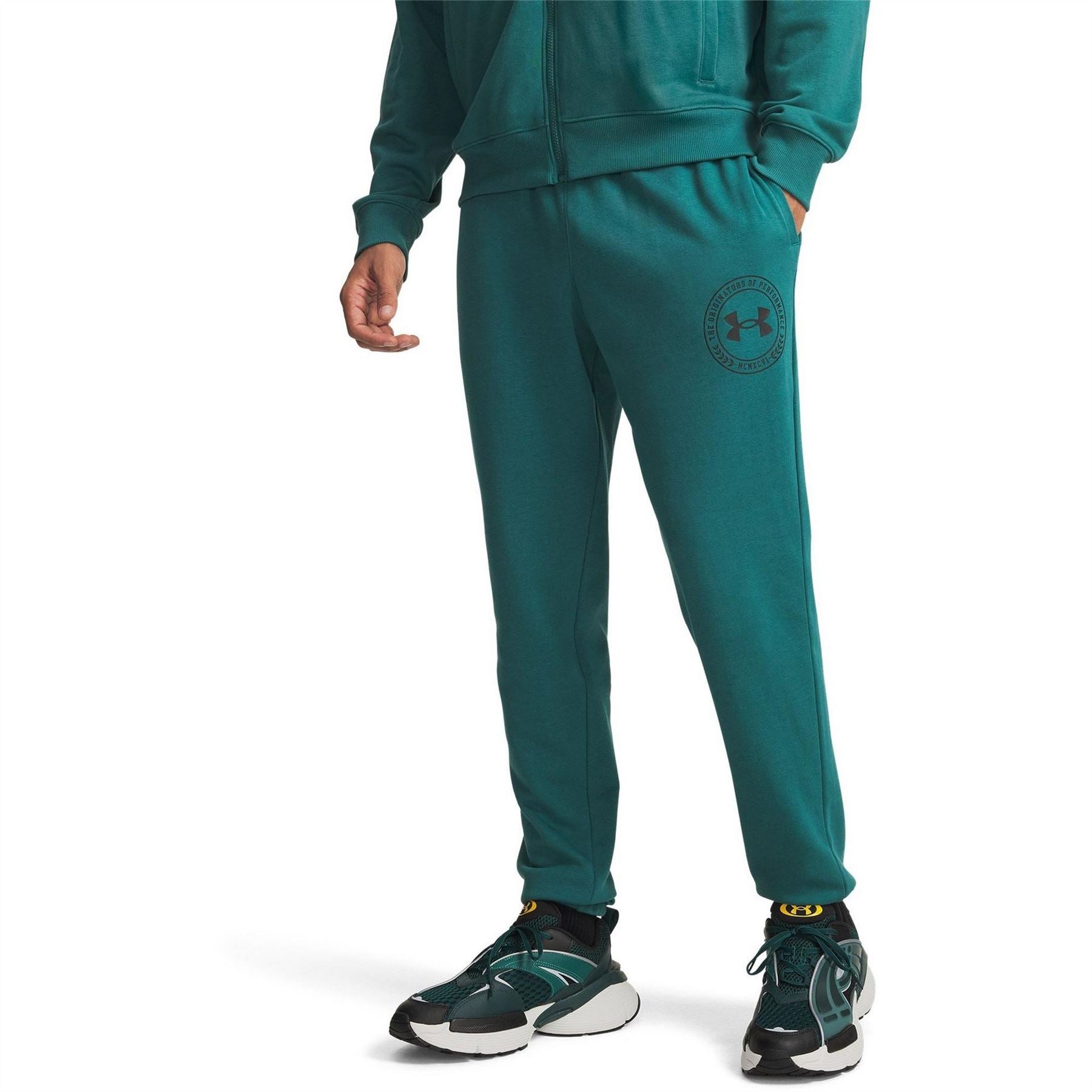 Under Armour Closed Hem Fleece Joggers