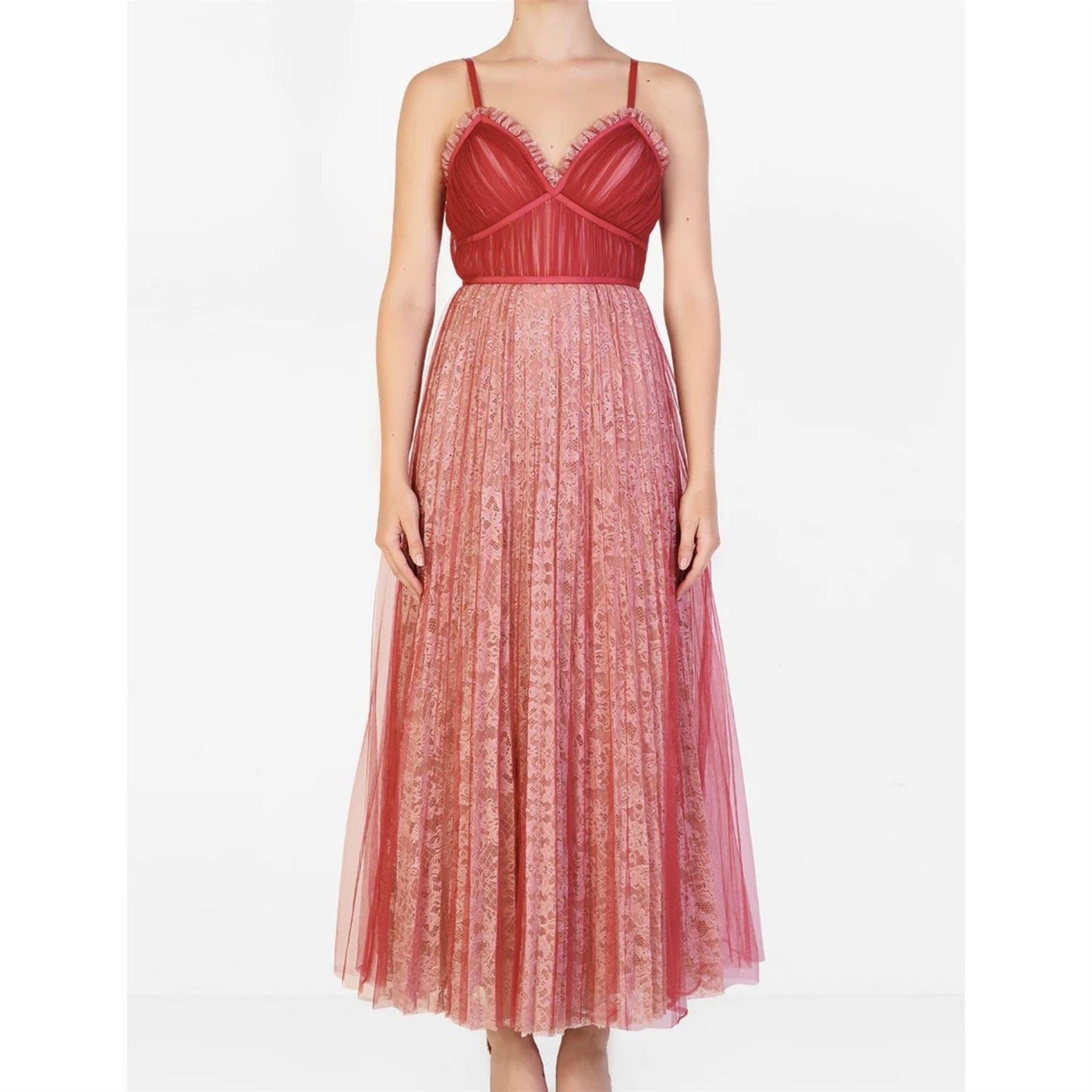 True Decadence Sweetheart Neck Sleeveless Maxi Gown