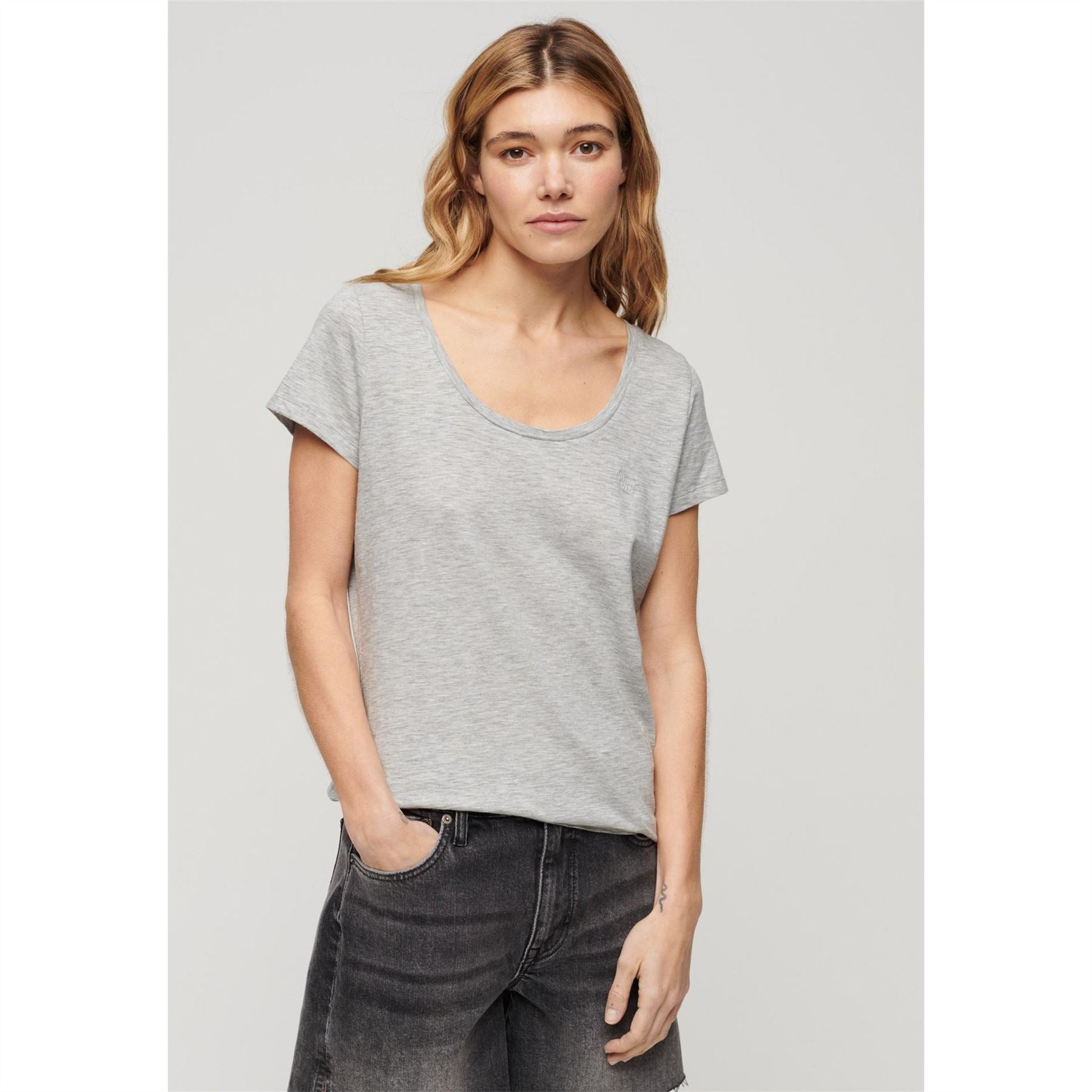 Superdry Regular Fit Scoop Neck T-Shirt