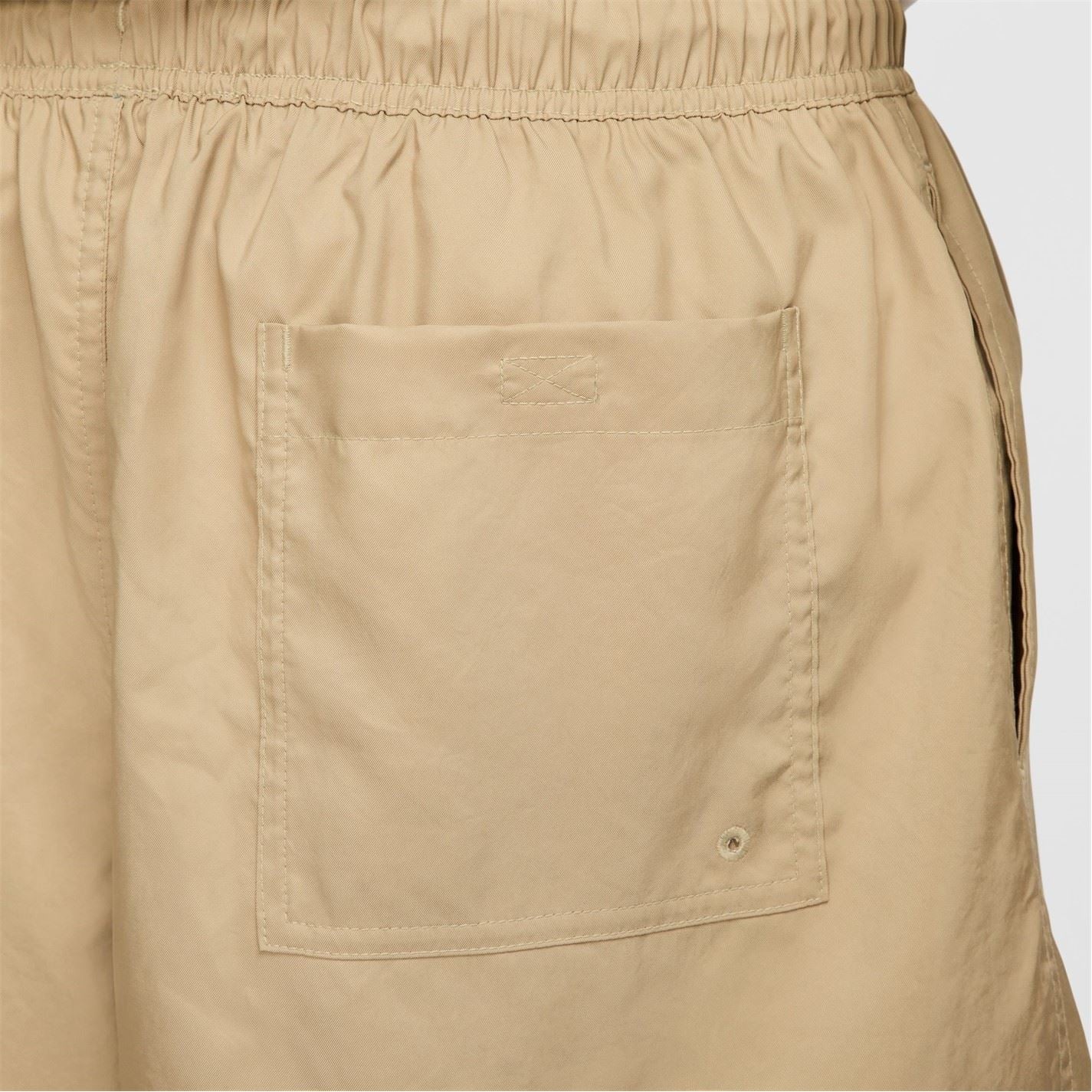 Nike Mens Sportswear Essentials Woven Flow Shorts