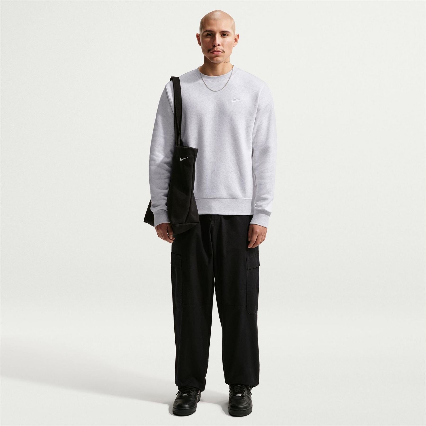 Nike Sportswear Club Crew