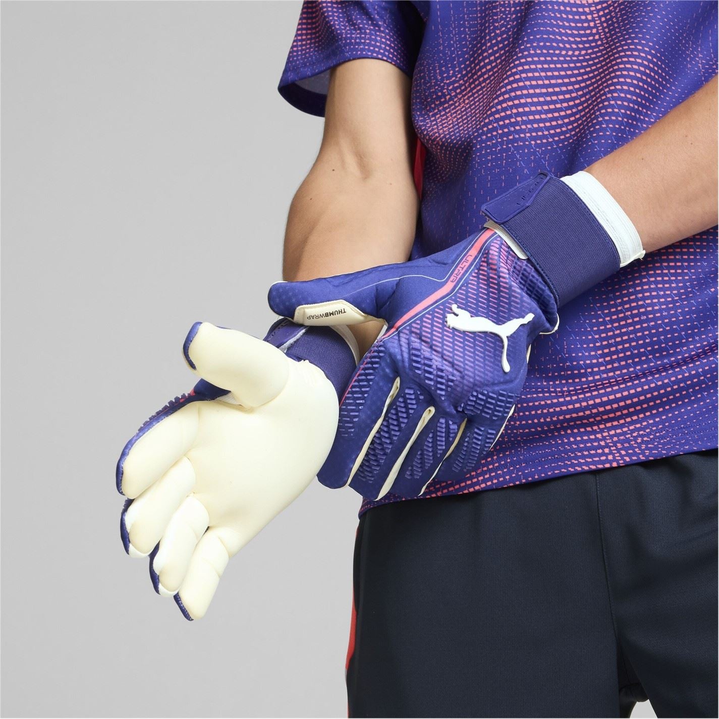 Puma Ultra Ultimate Hybrid Adults Goalkeeper Gloves