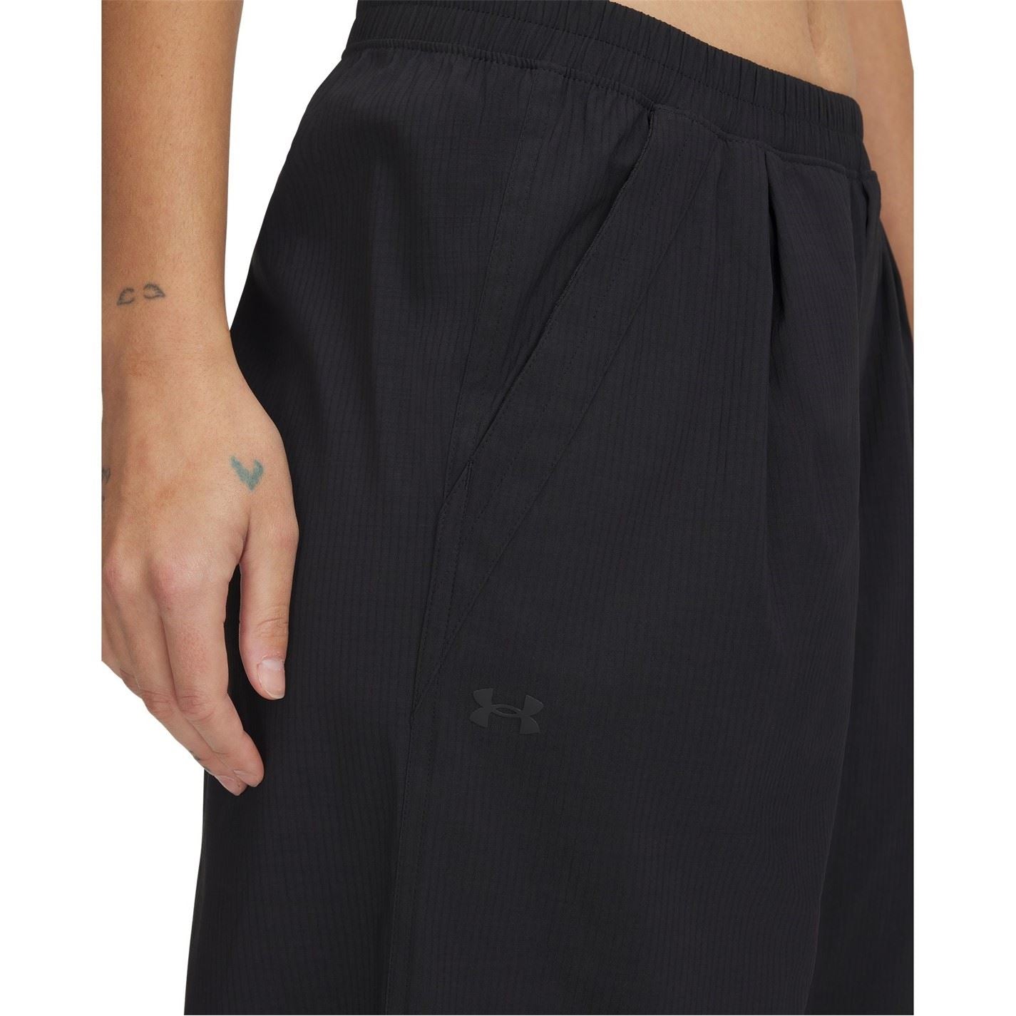 Under Armour Solid Patterned Parachute Wide Leg Pants