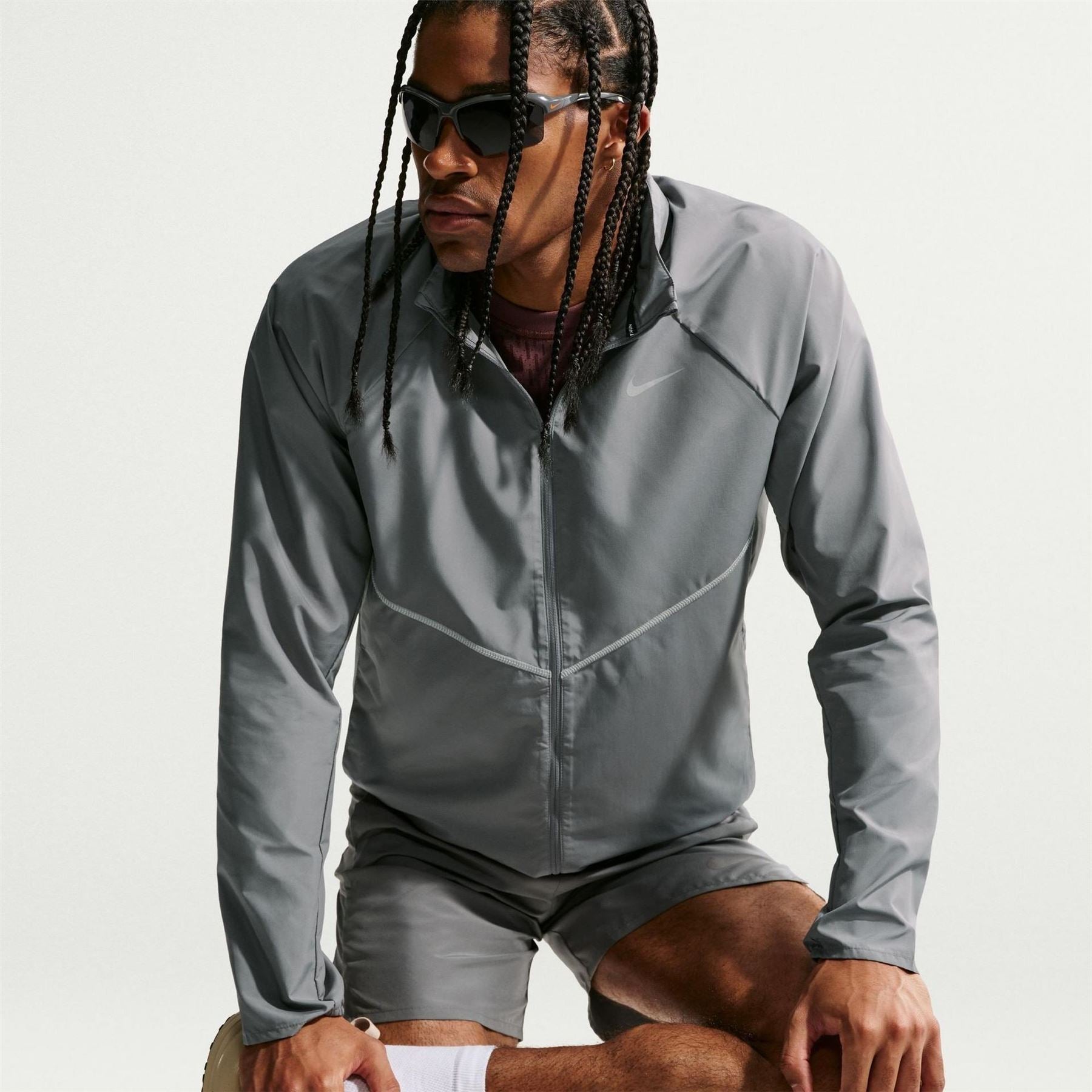 Nike Mens Miler Repel Running Jacket