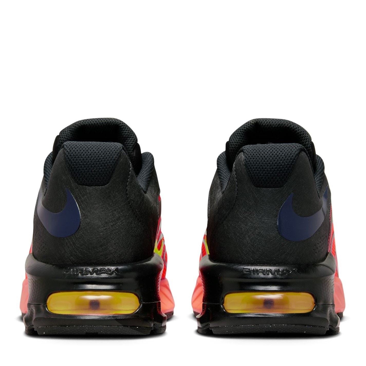 Nike Air Max Low Top Lace-Up Sneakers
