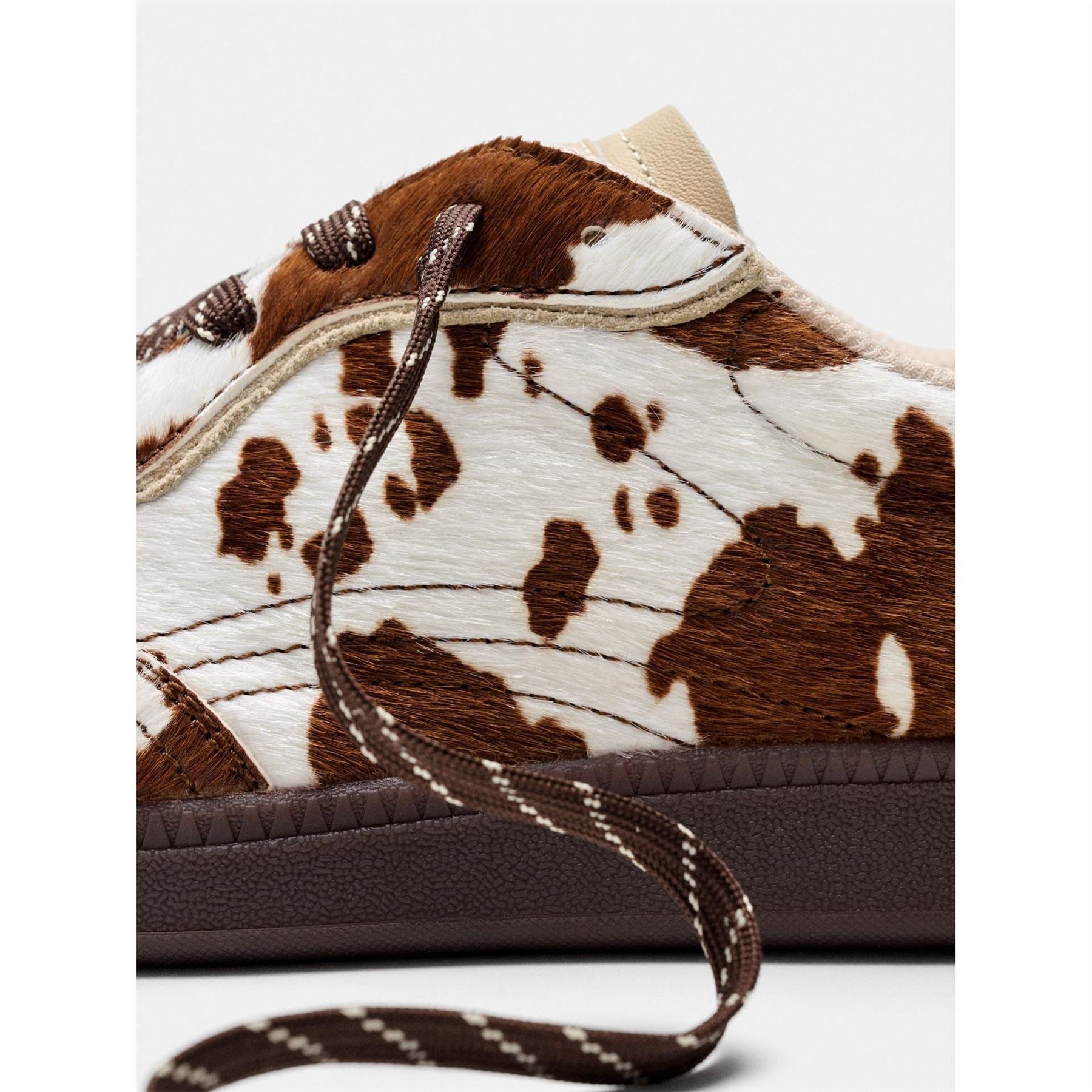 Hoff Park Animal Low Top Trainers