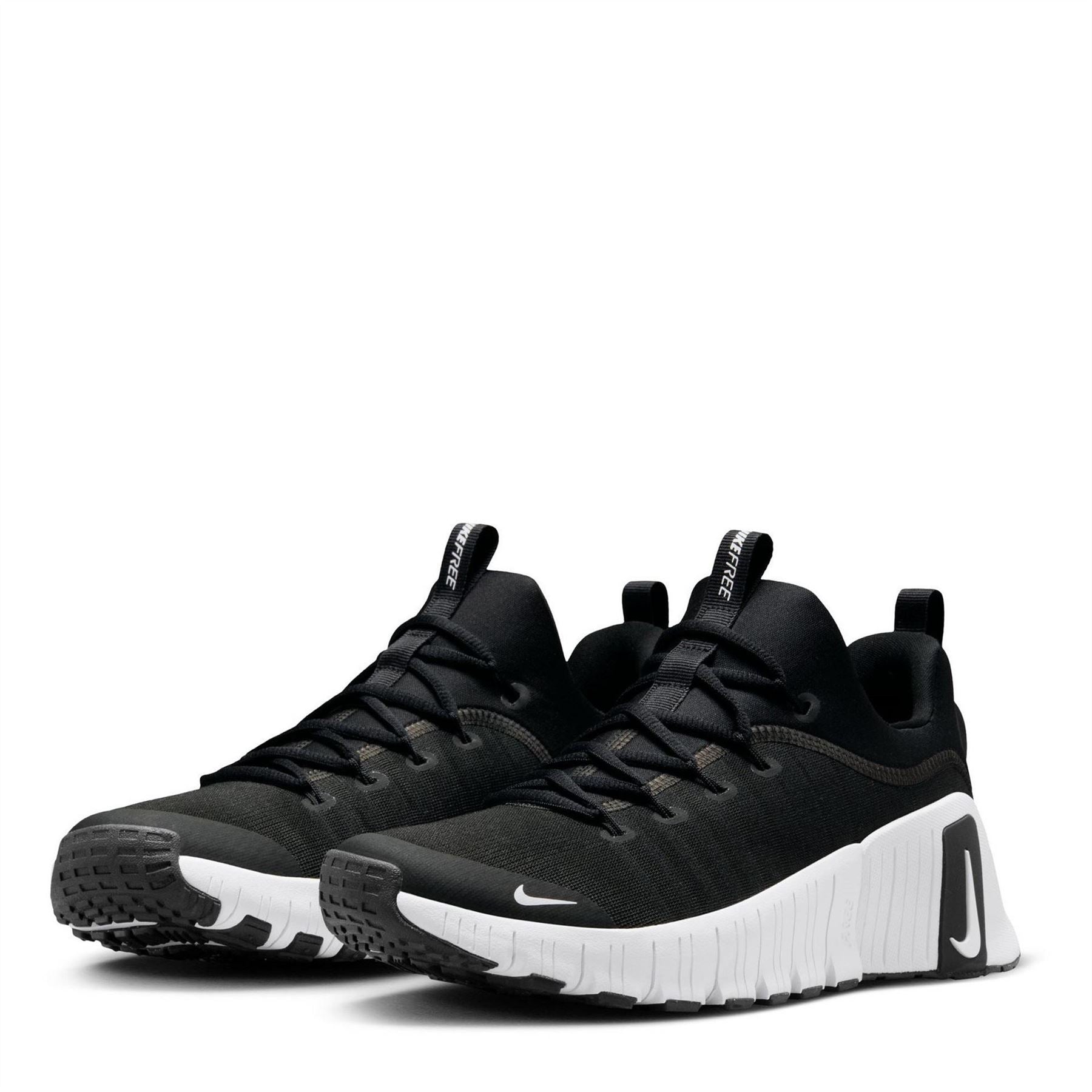 Nike Free Metcon 6 Ribbed Low Top Sneakers