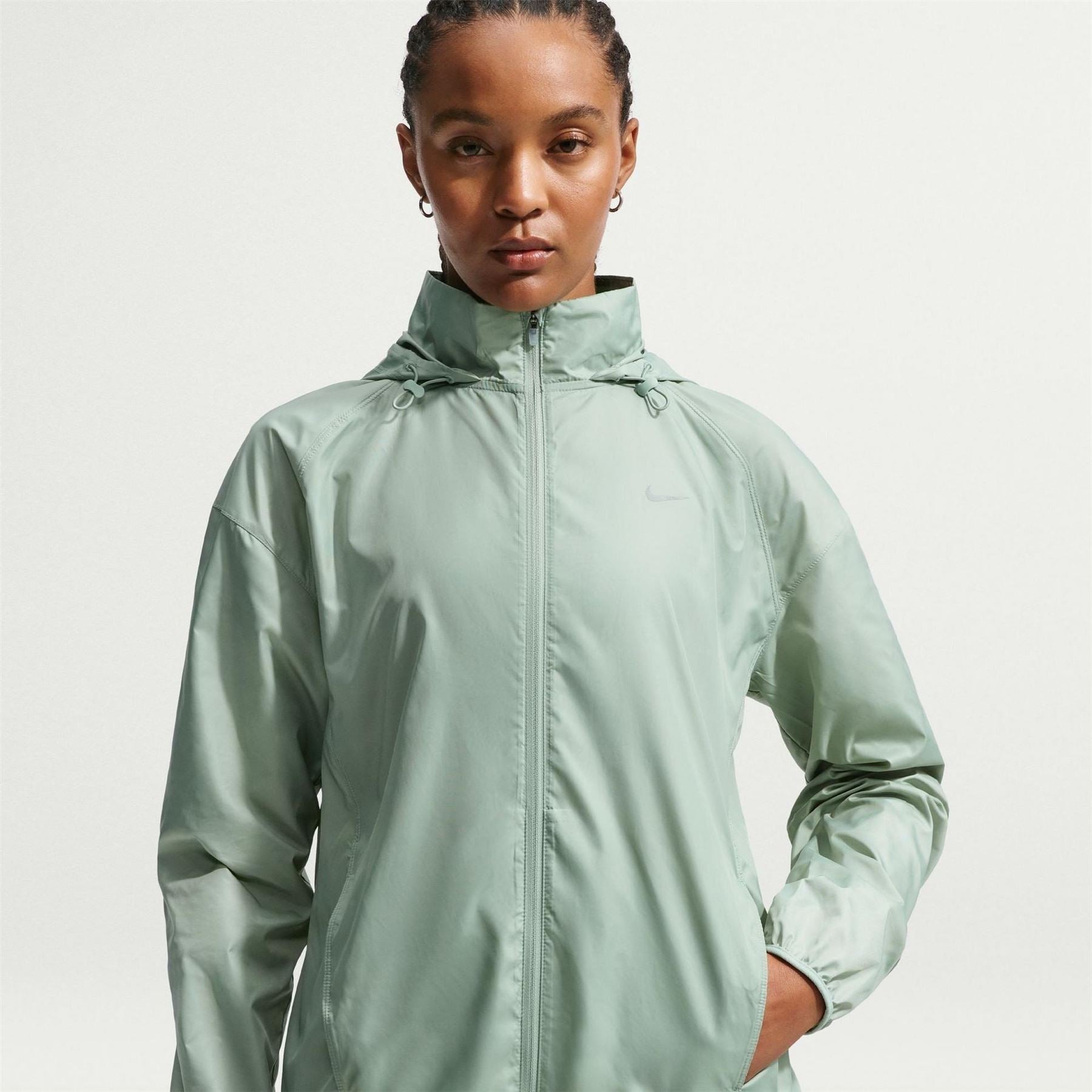 Nike Tempo Hooded Solid Patterned Windbreaker