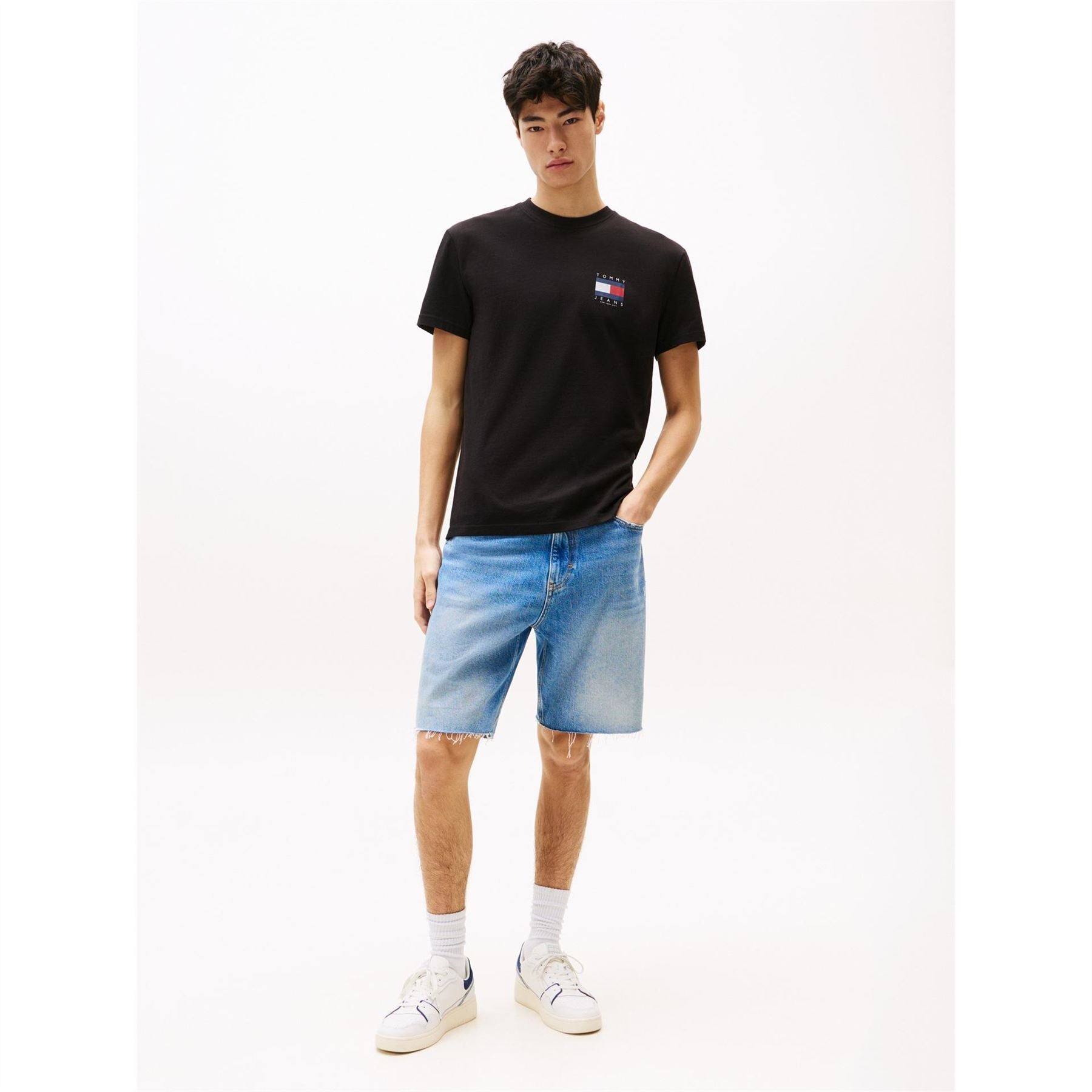 Tommy Jeans Flag Logo T-Shirt