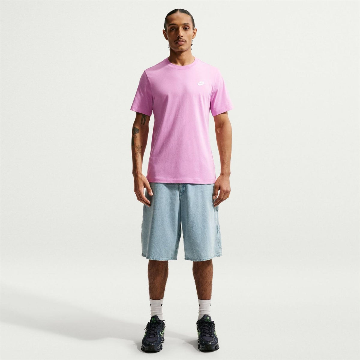 Nike Mens Sportswear Club T-Shirt