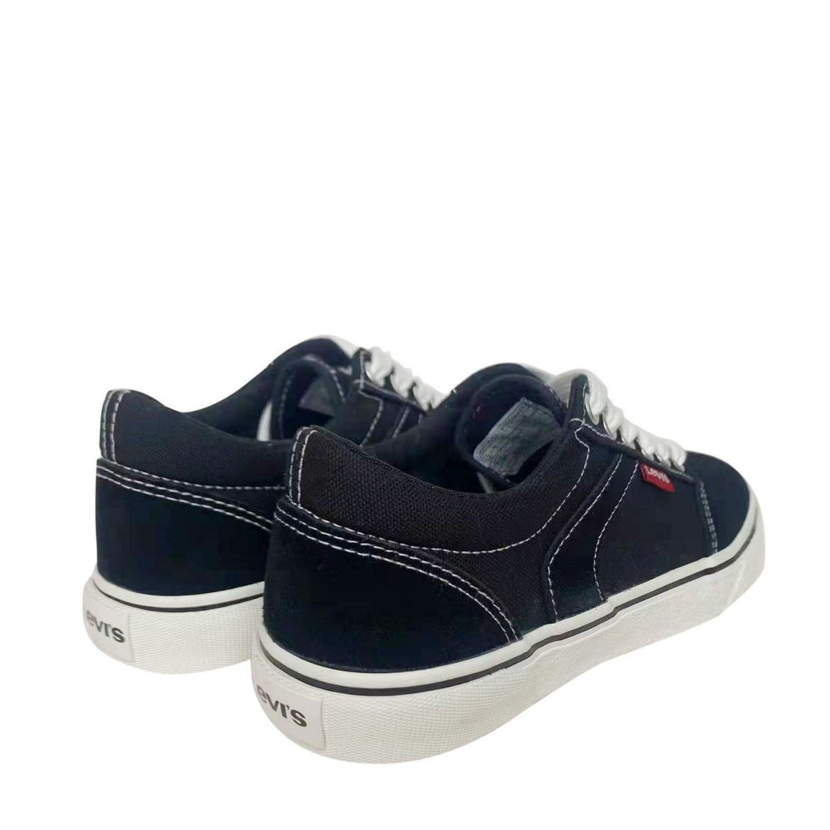 Levis Canvasas Low Trainers