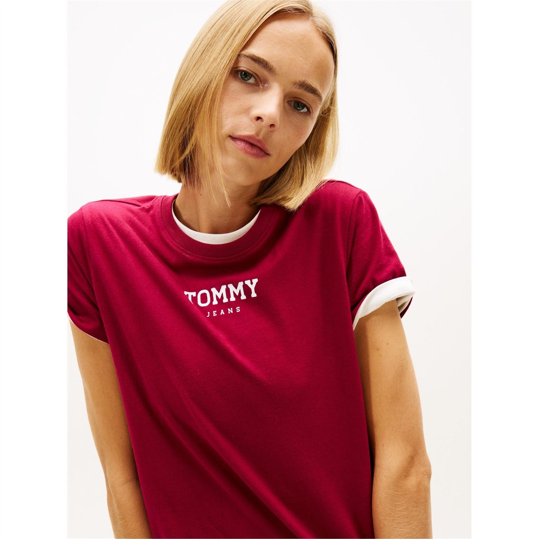 Tommy Jeans Logo Tee