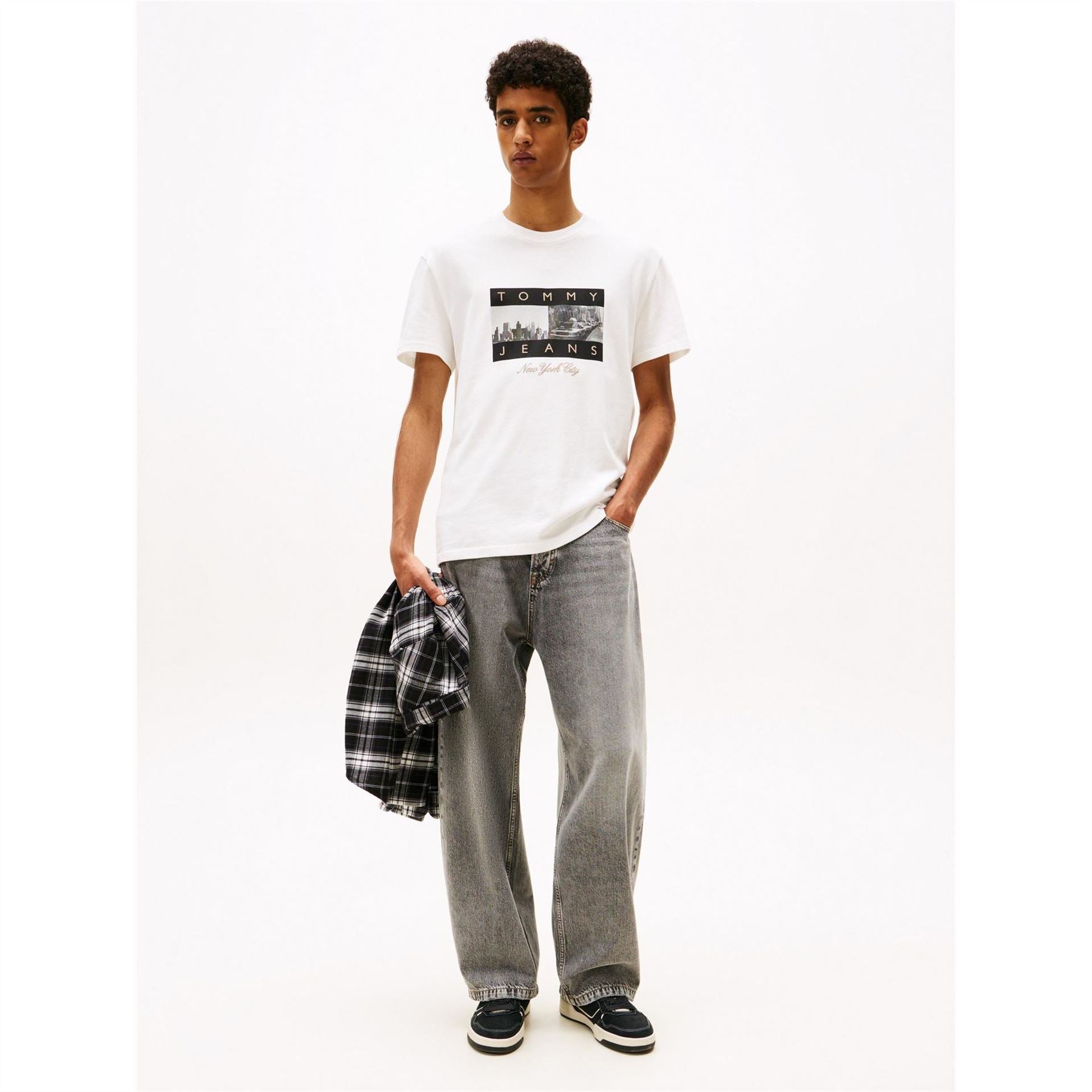 Tommy Jeans Flag Graphic Crew Neck Short Sleeve T-Shirt