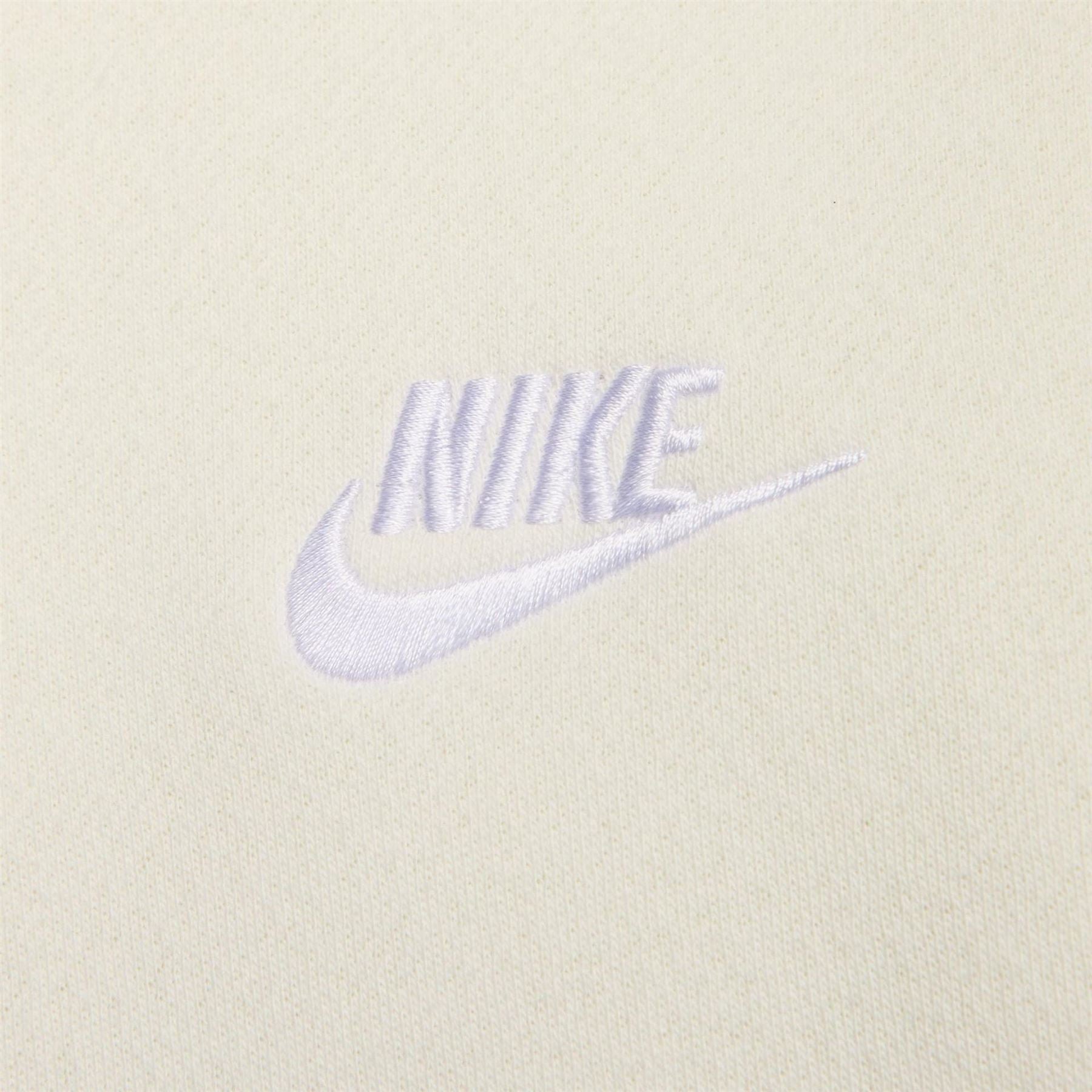 Nike Sportswear Club Crew
