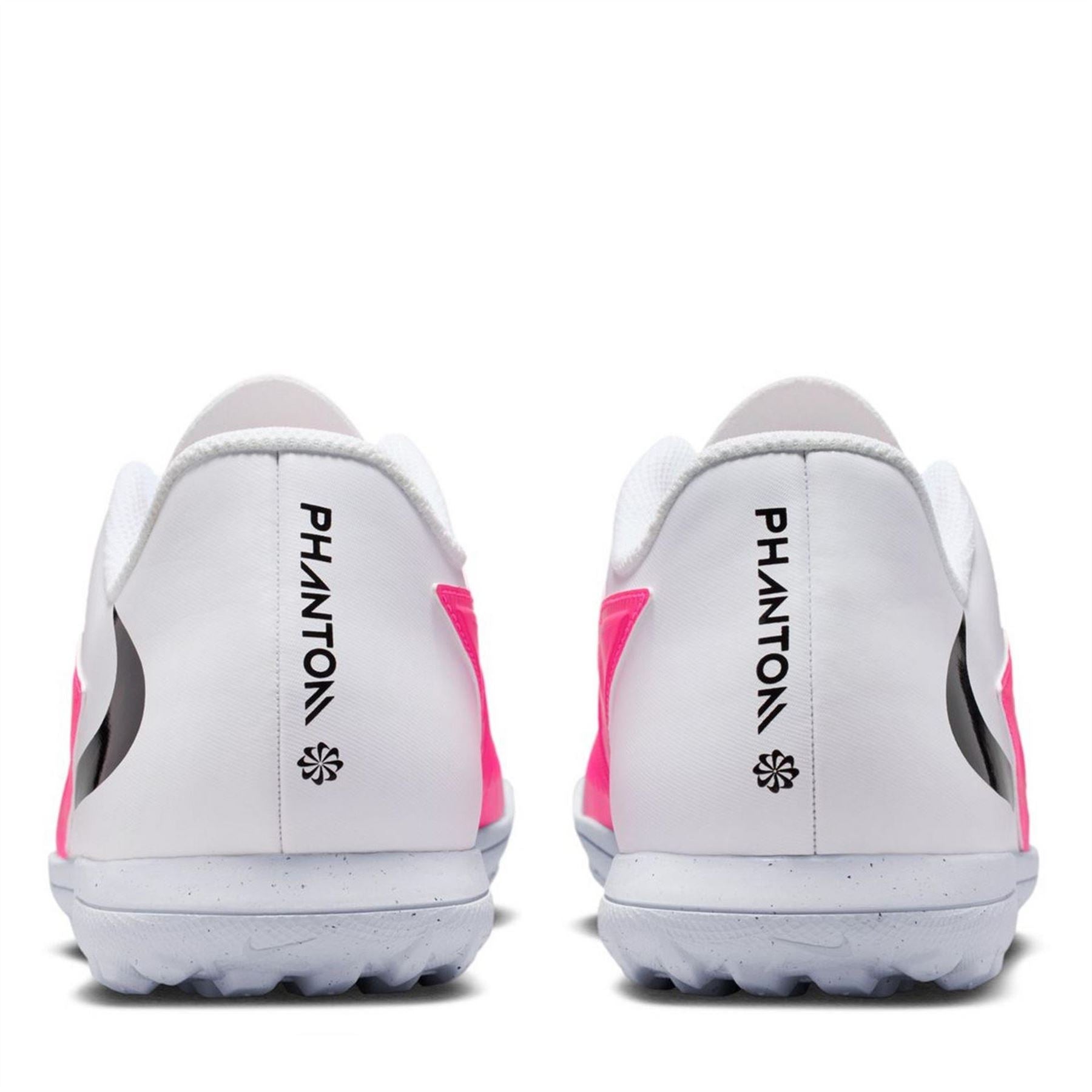 Nike Phantom 6 Low Club Adults Astro Turf Football Boots