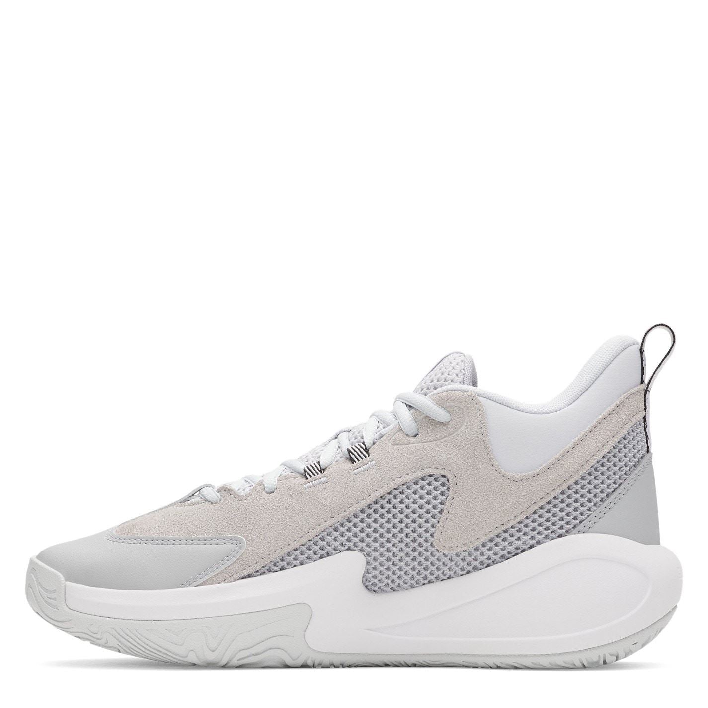 Under Armour Curry 3z Mid Top Sneakers