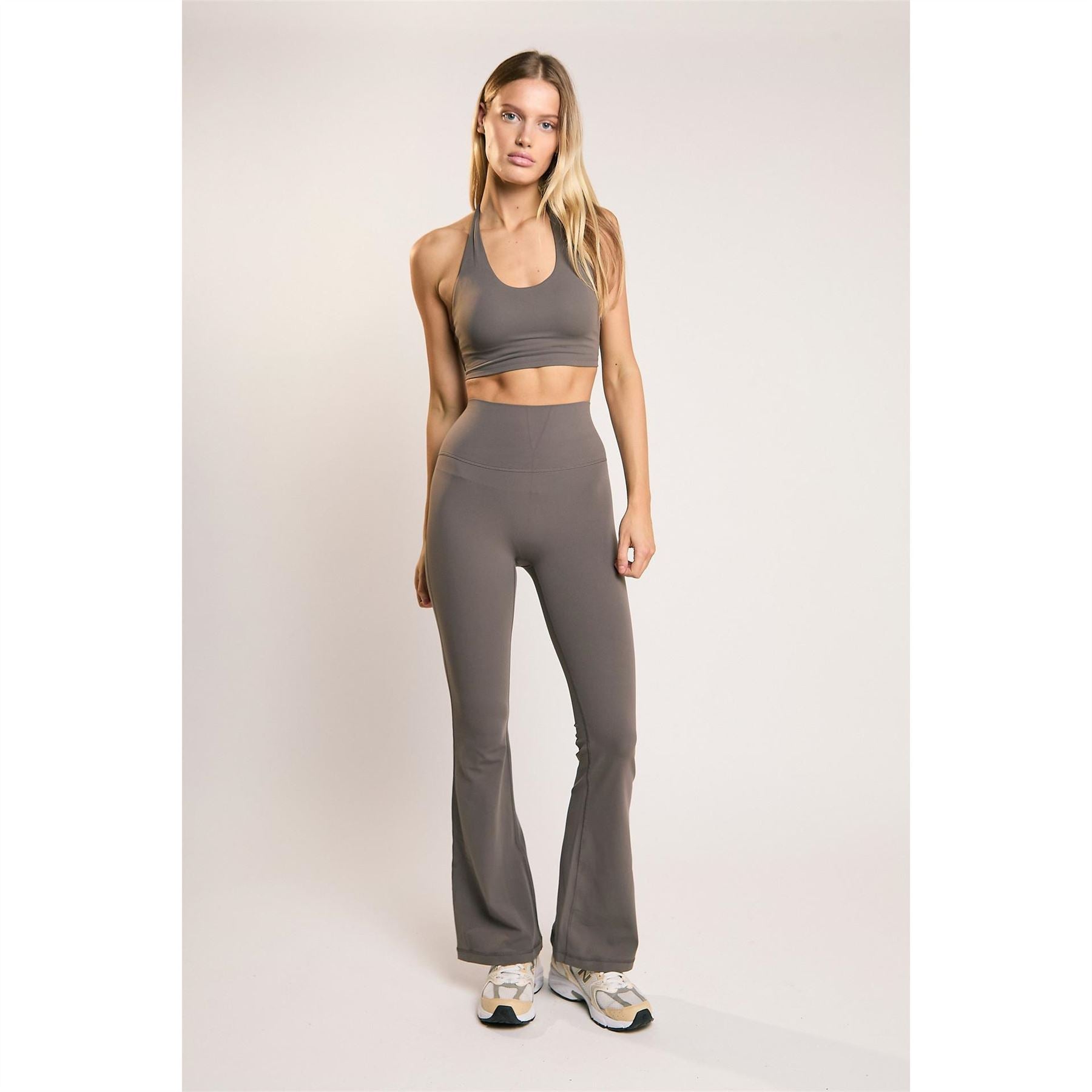 Agon Khaki Flare Leggings