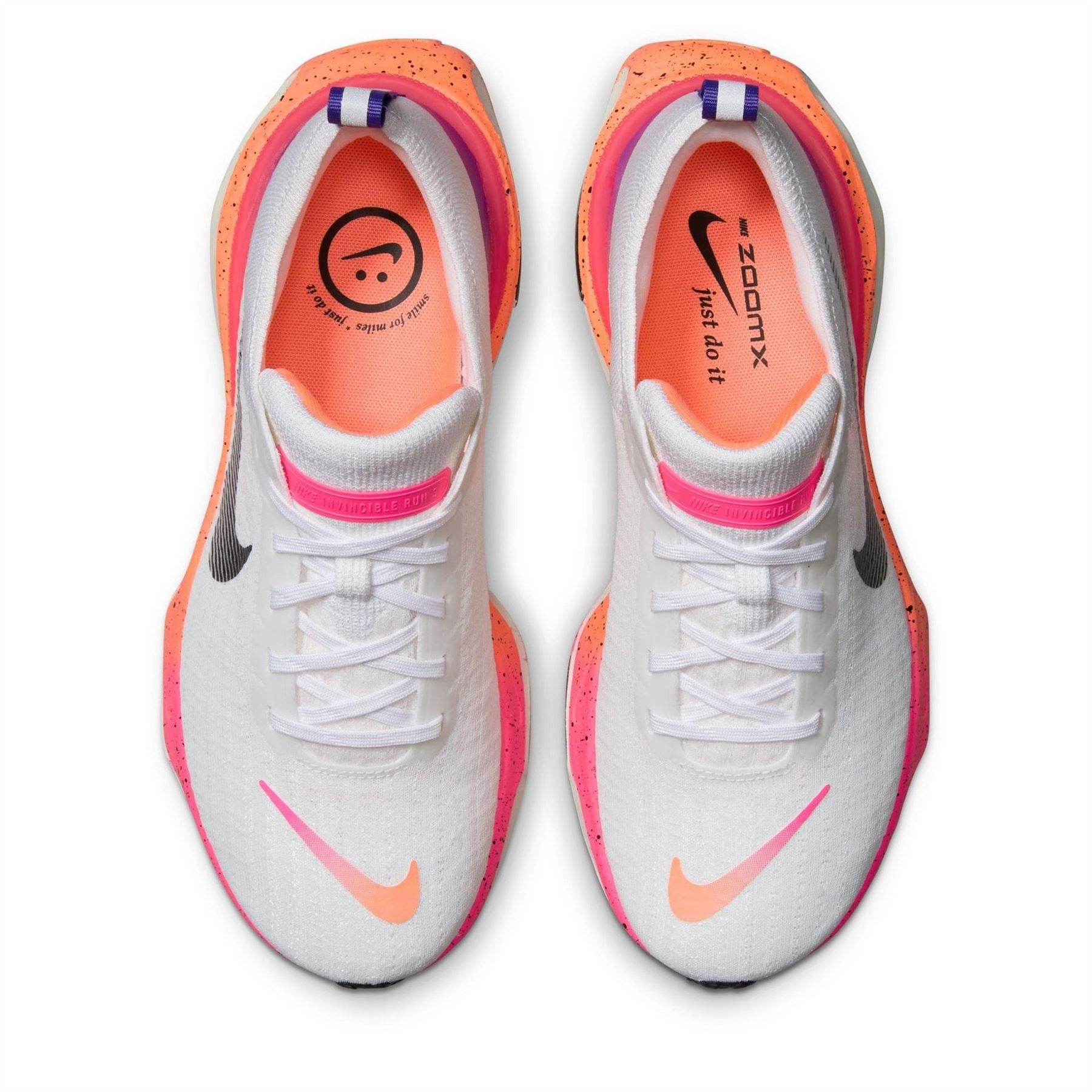 Nike Womens Zoomx Invincible 3 Flyknit Running Shoes
