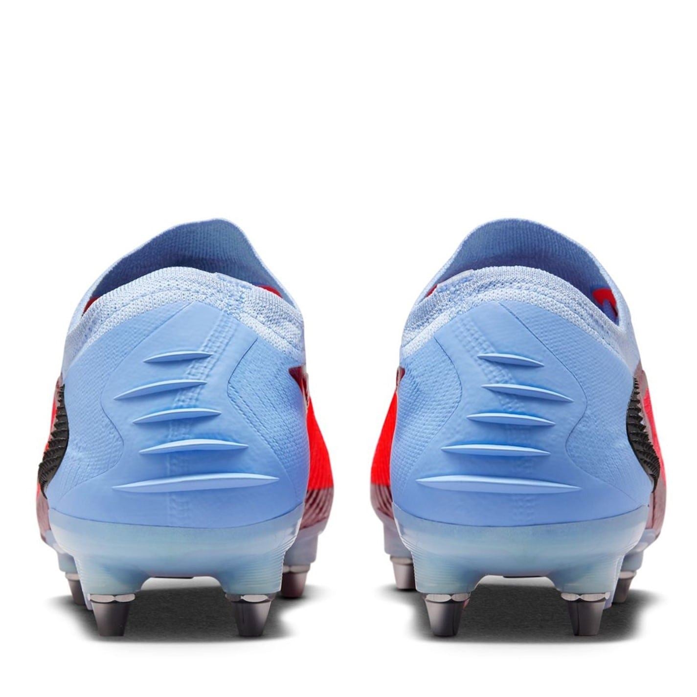 Nike Phantom 6 Low Elite Adults Soft Ground Football Boots