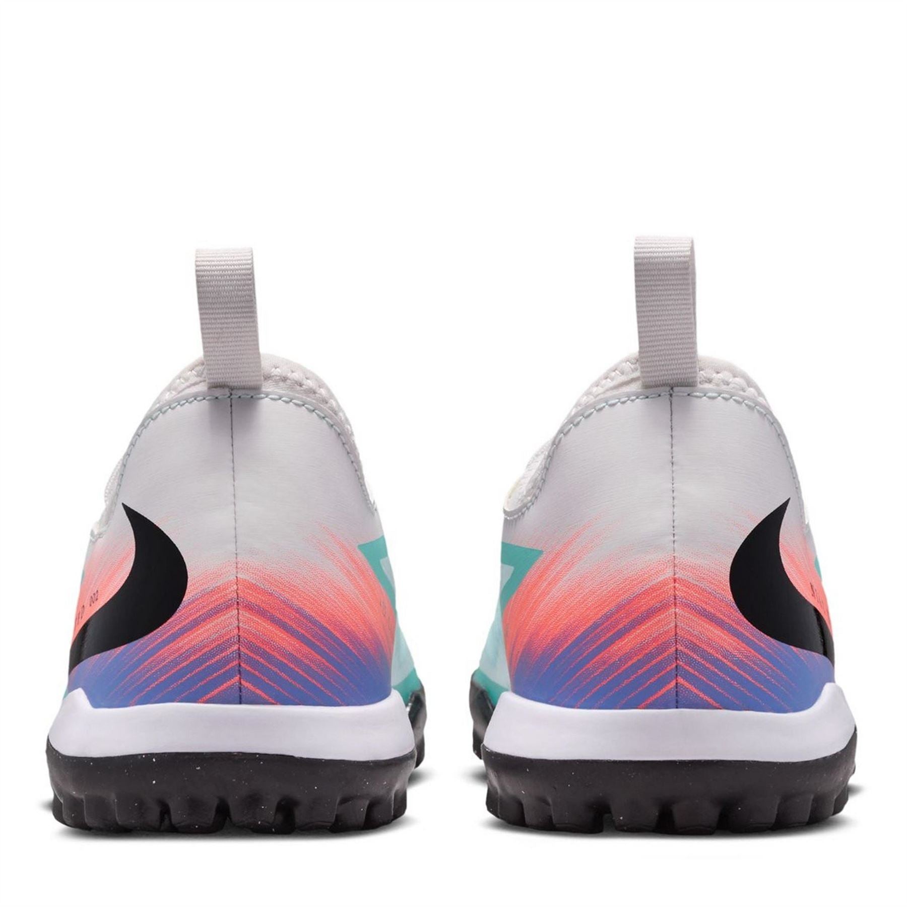 Nike Phantom 6 Low Top Lace-Up Sneakers