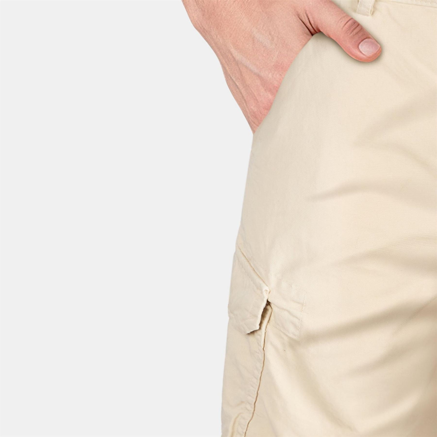 Lyle and Scott Wembley Cargo Shorts