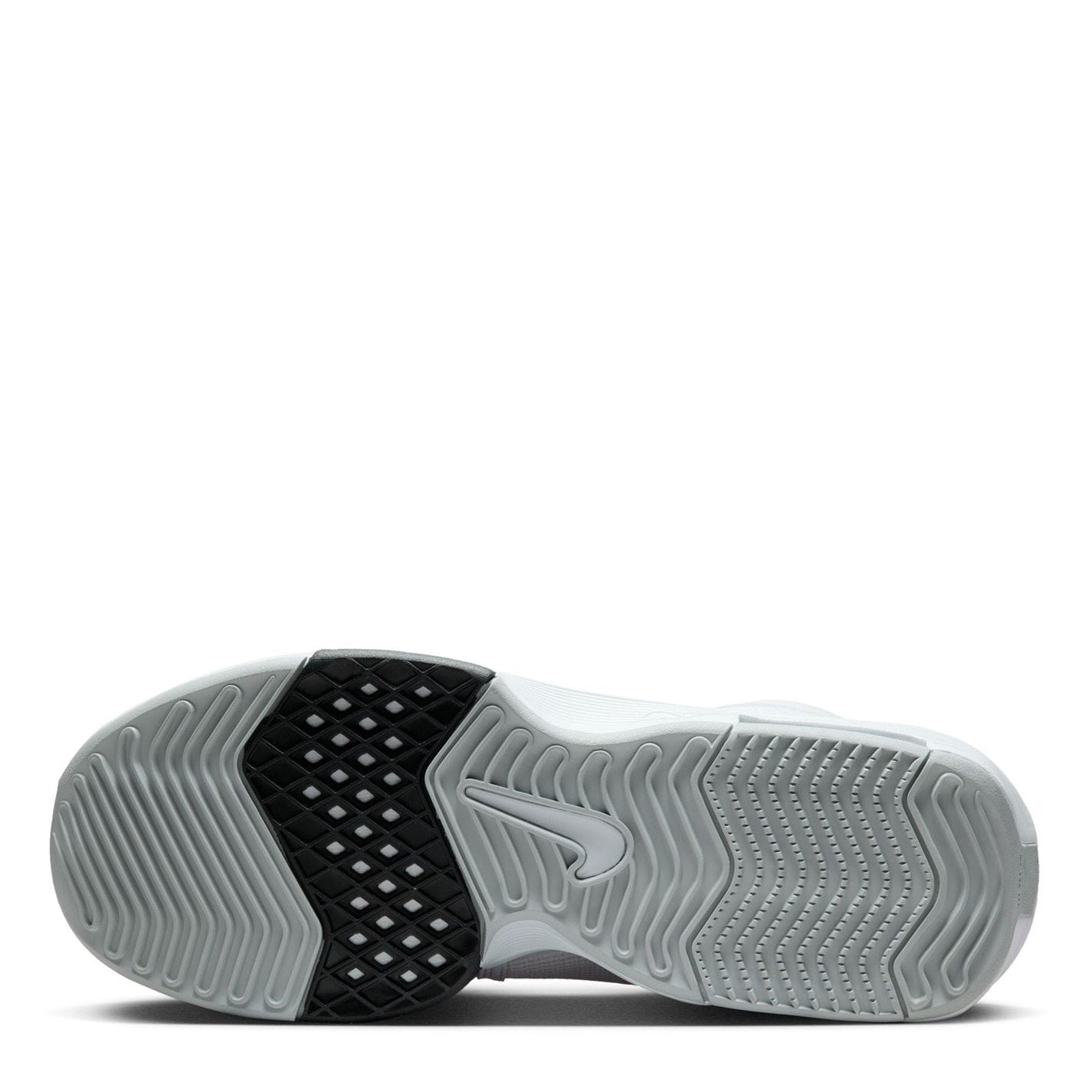 Nike Lebron Witness Viii Basketball Trainers Juniors