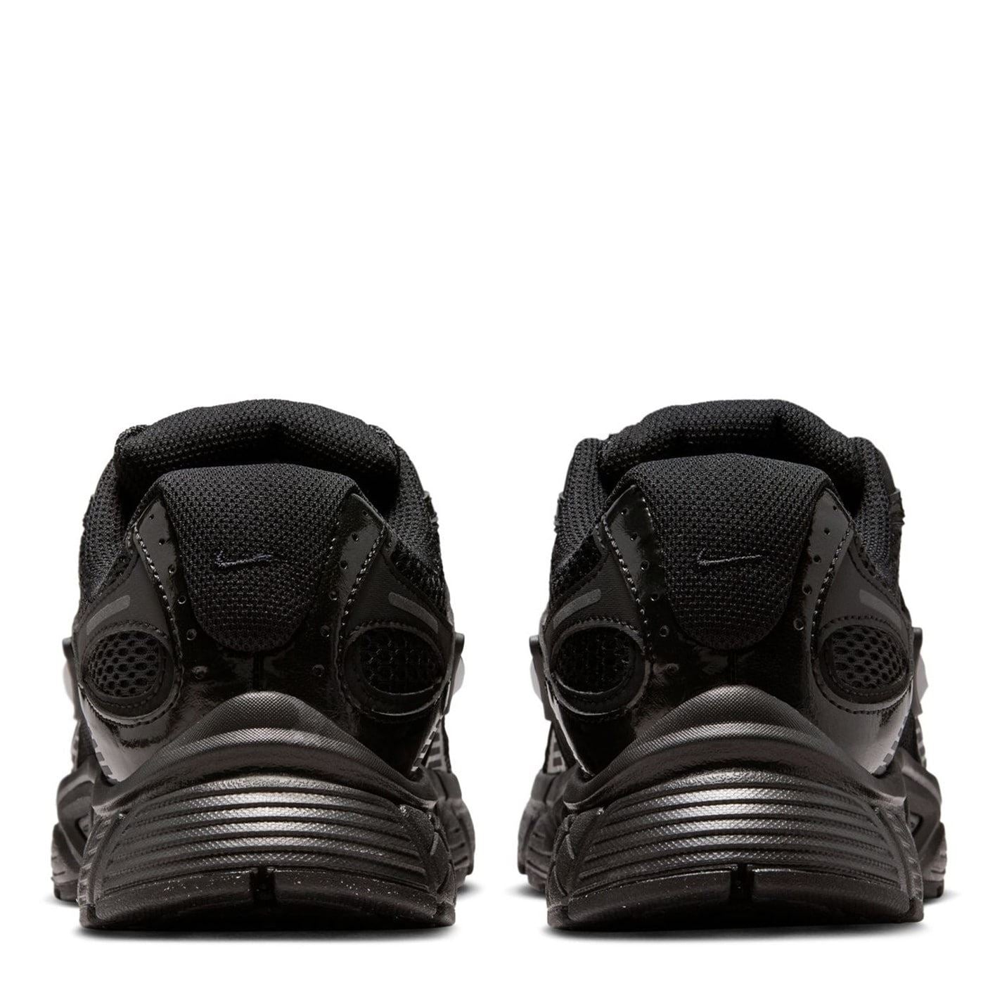 Nike Vomero Run 5 Lace-Up Running Trainers