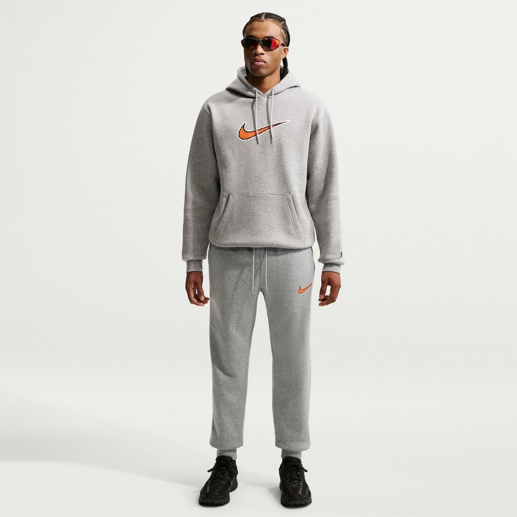 Nike Club Neo Varsity Fleece Joggers