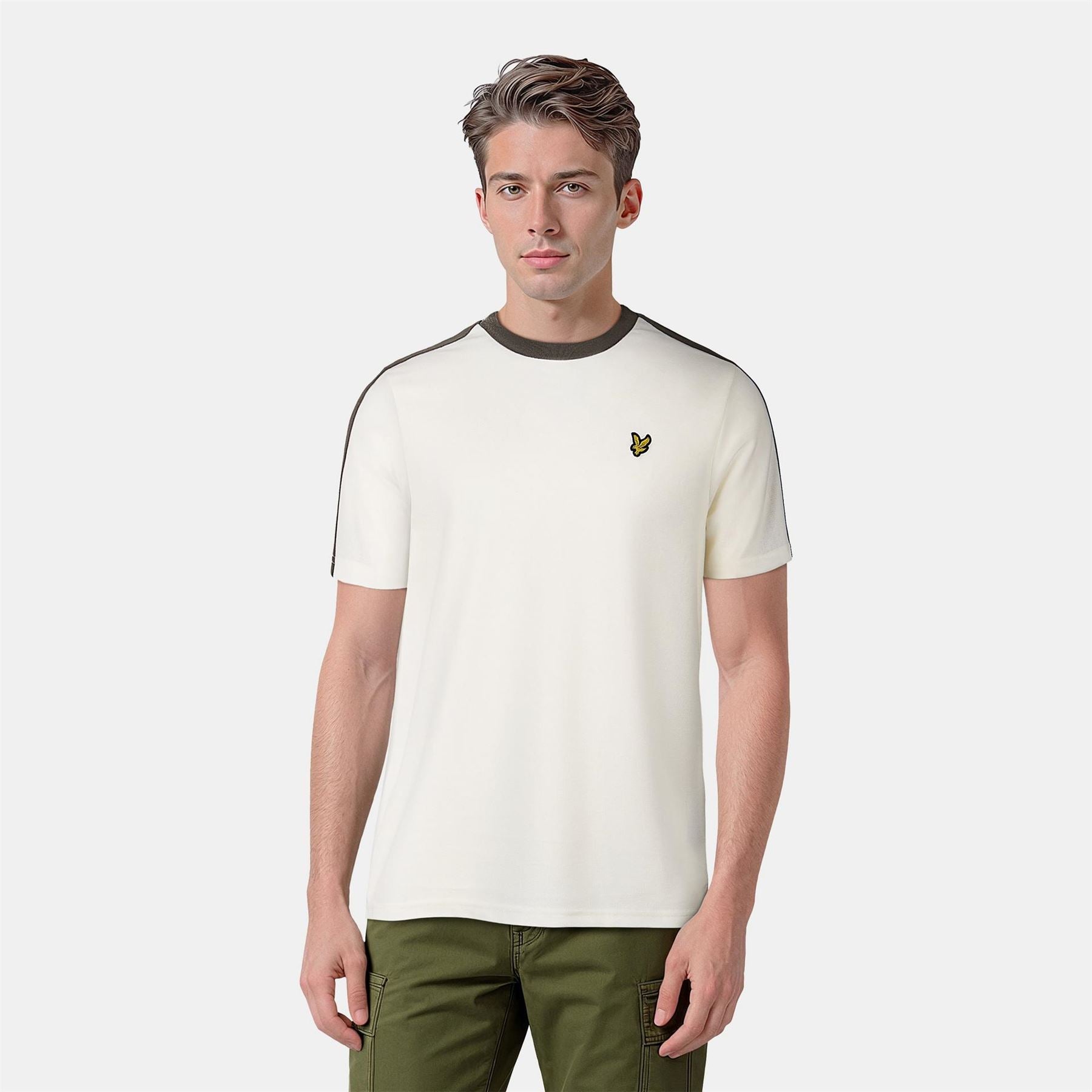 Lyle and Scott Regular Fit Contrast T-Shirt