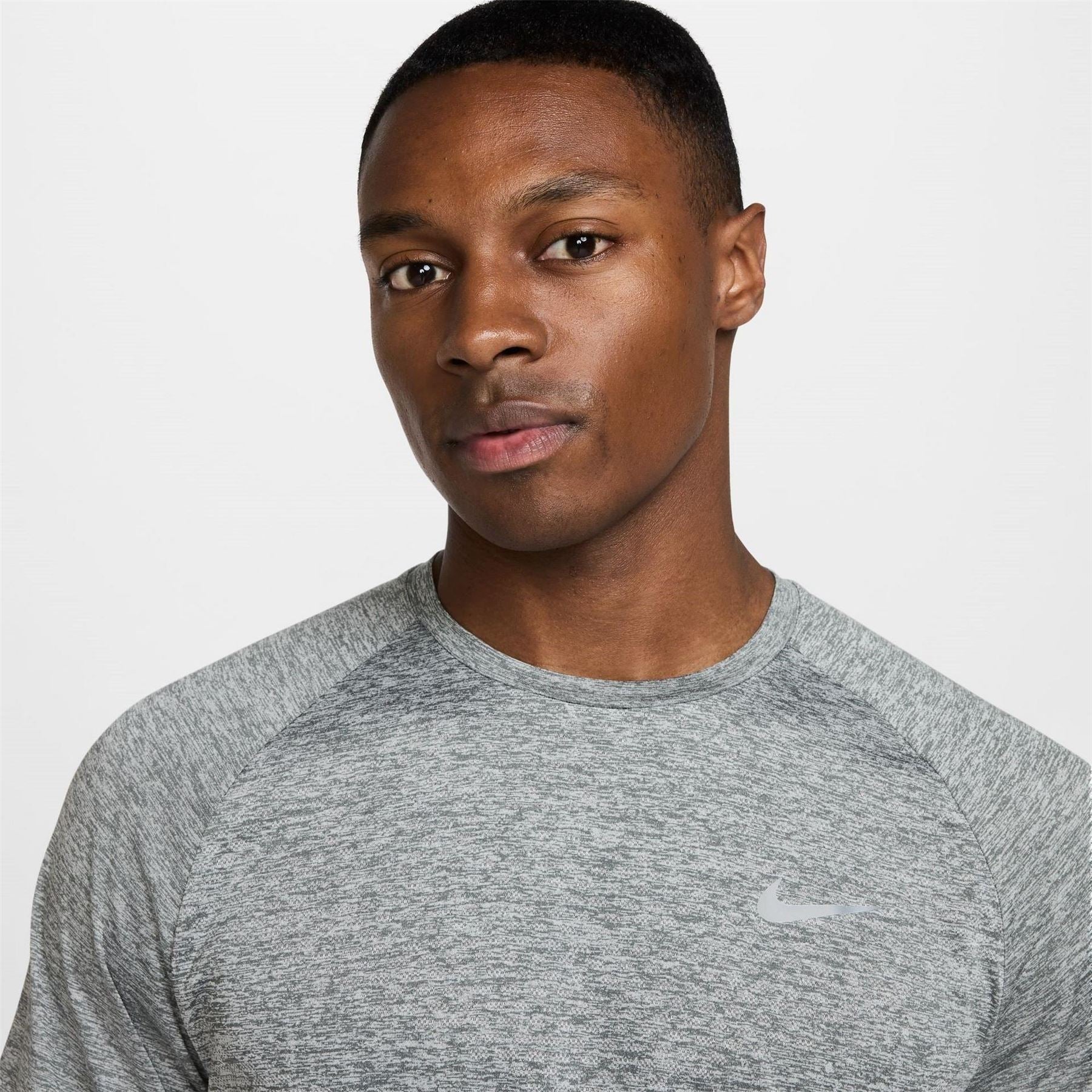 Nike Stride Raglan Short Sleeve Competition T-Shirt